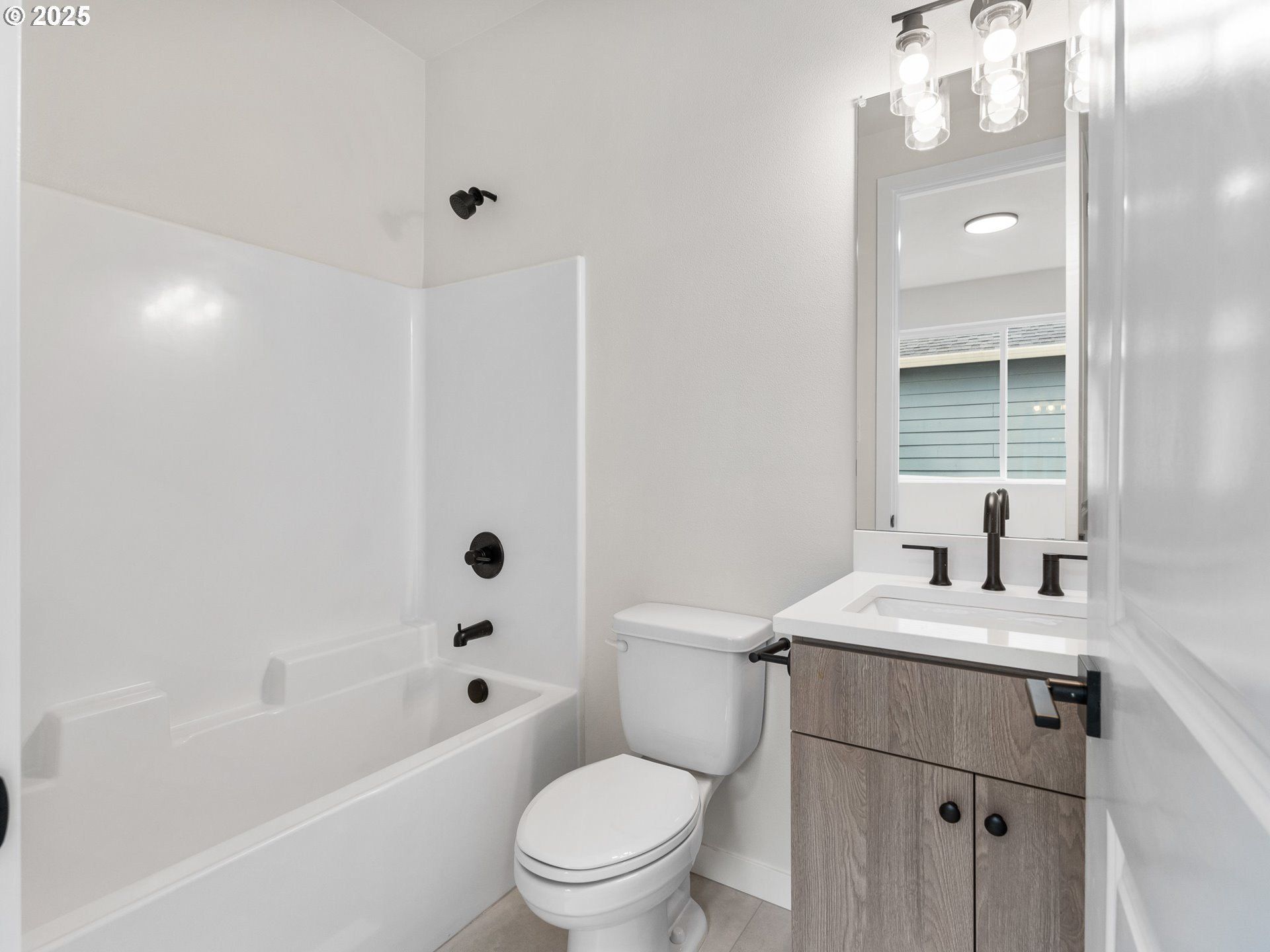 5514 Se Rural St. Portland, OR 97206