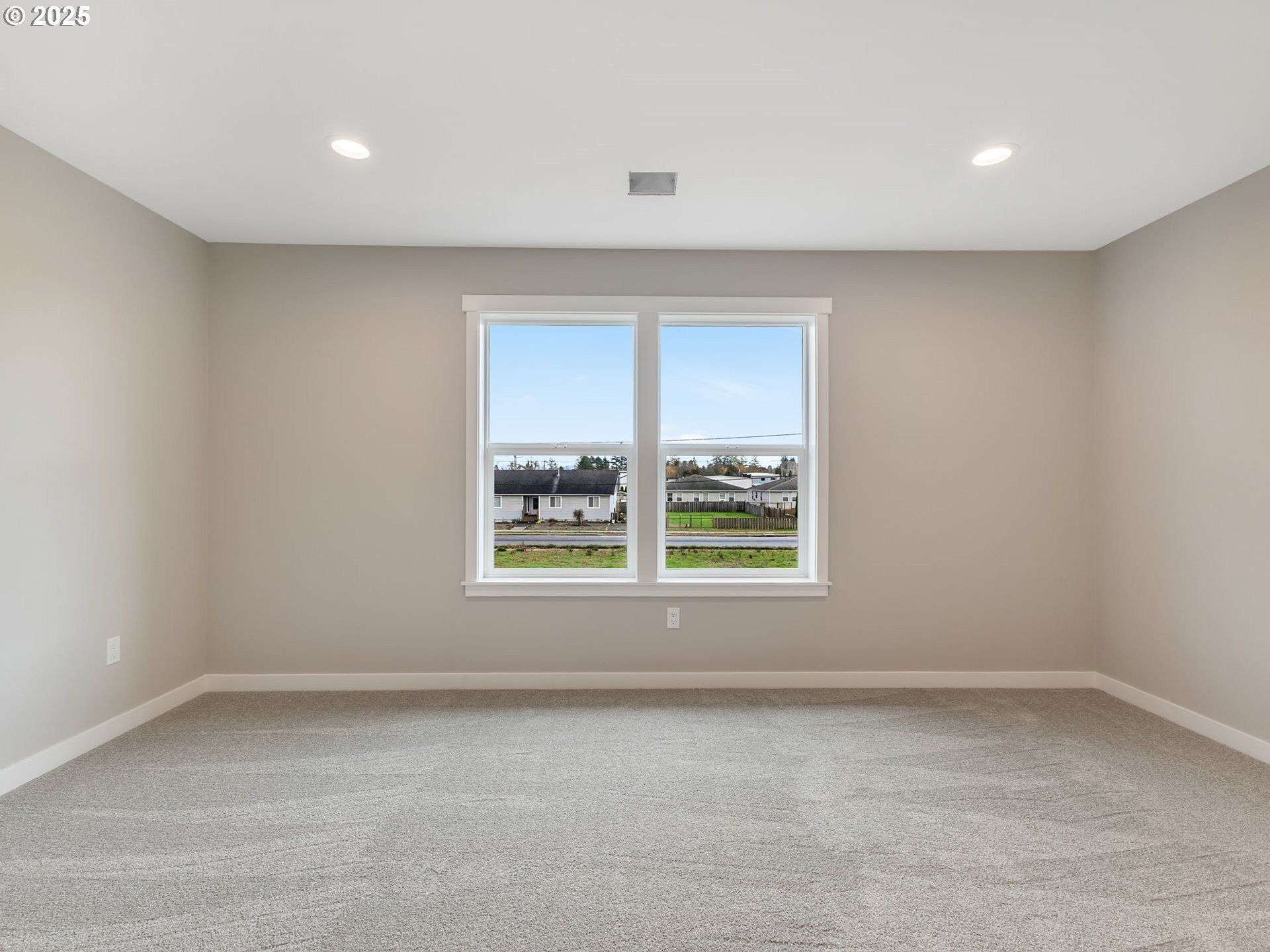 120 Sw Alder Ct. Warrenton, OR 97146