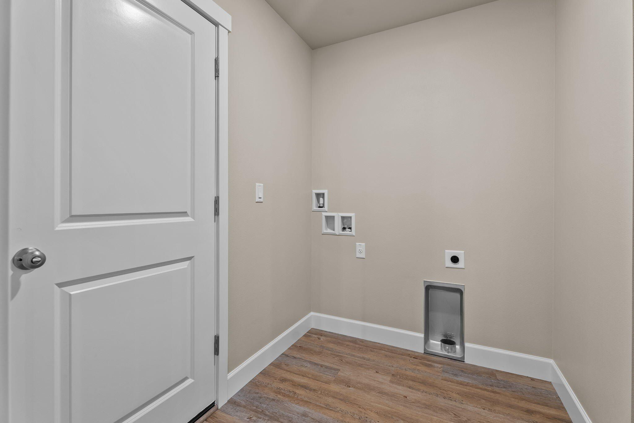 454 Nw Monte Vista Avenue. Madras, OR 97741