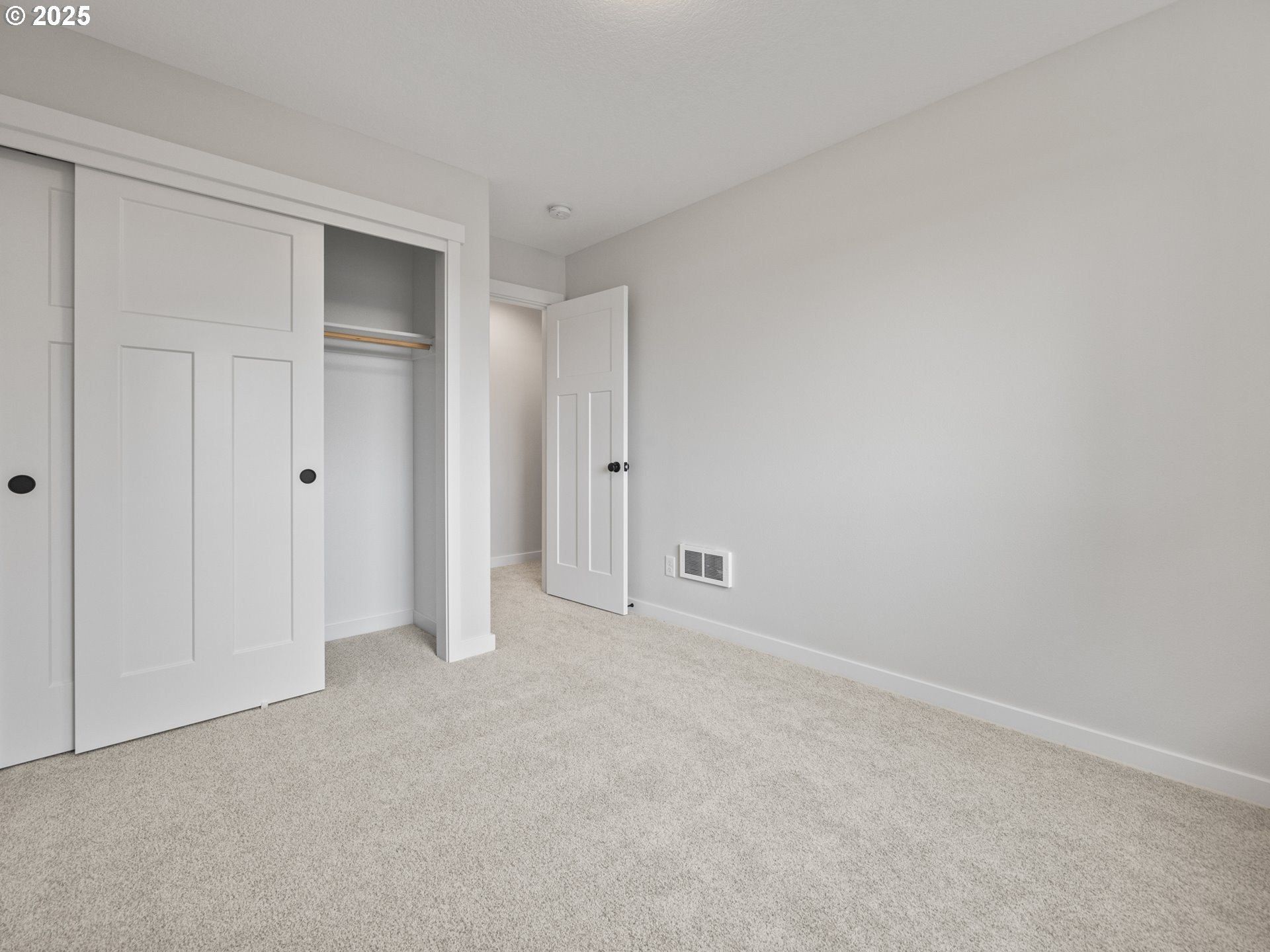 1453 Se Marine Ave. Lincoln City, OR 97367