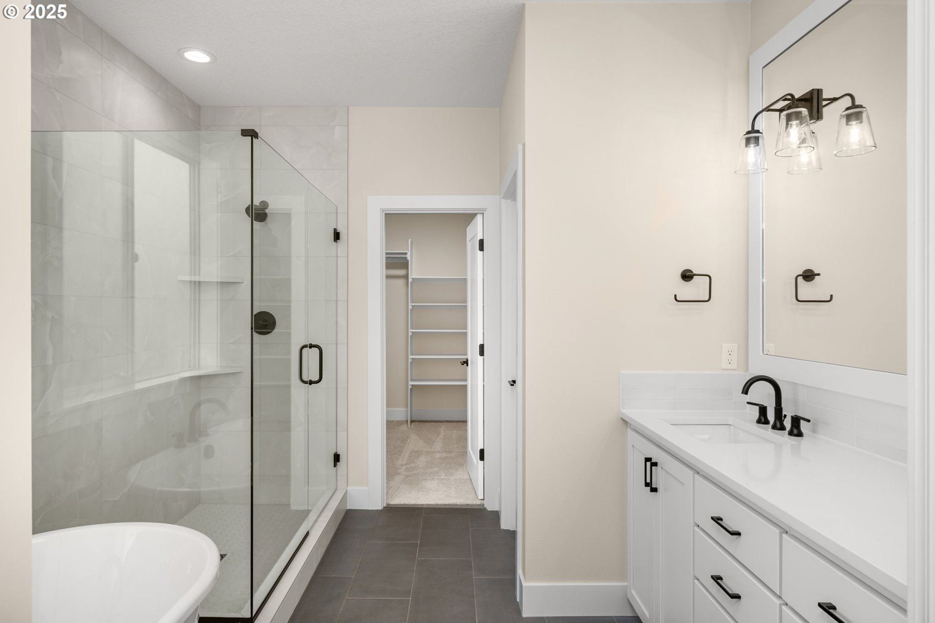 17669 Nw Layla Dr Lot 4. Portland, OR 97229