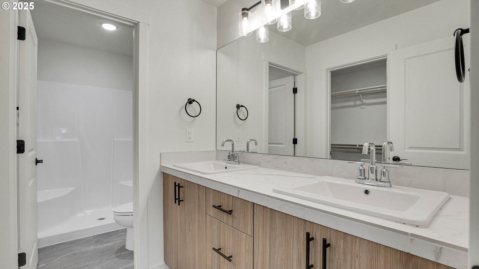 16130 Barlow Trail Ln. Oregon City, OR 97045