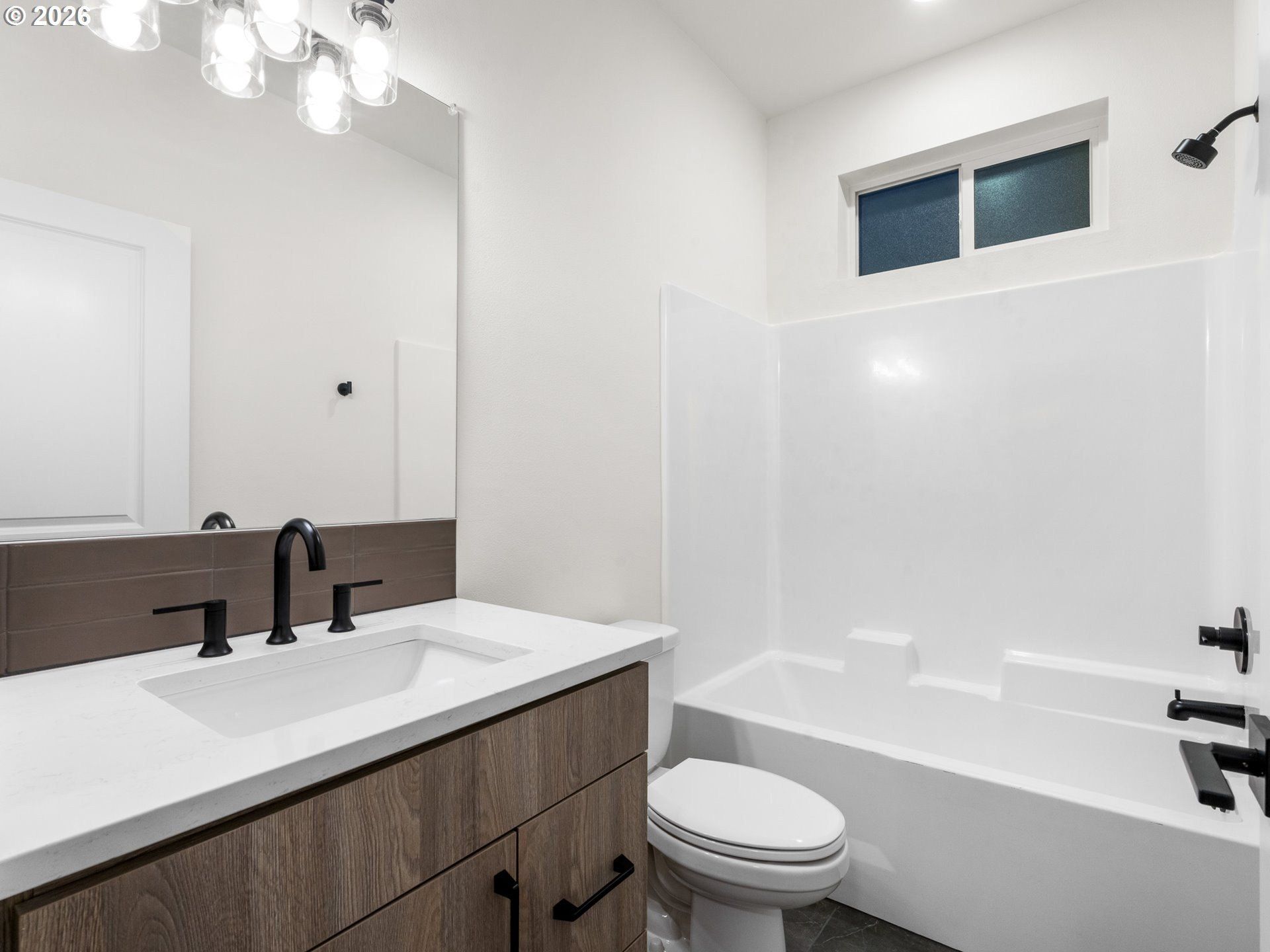 8338 N Bank St. Portland, OR 97203