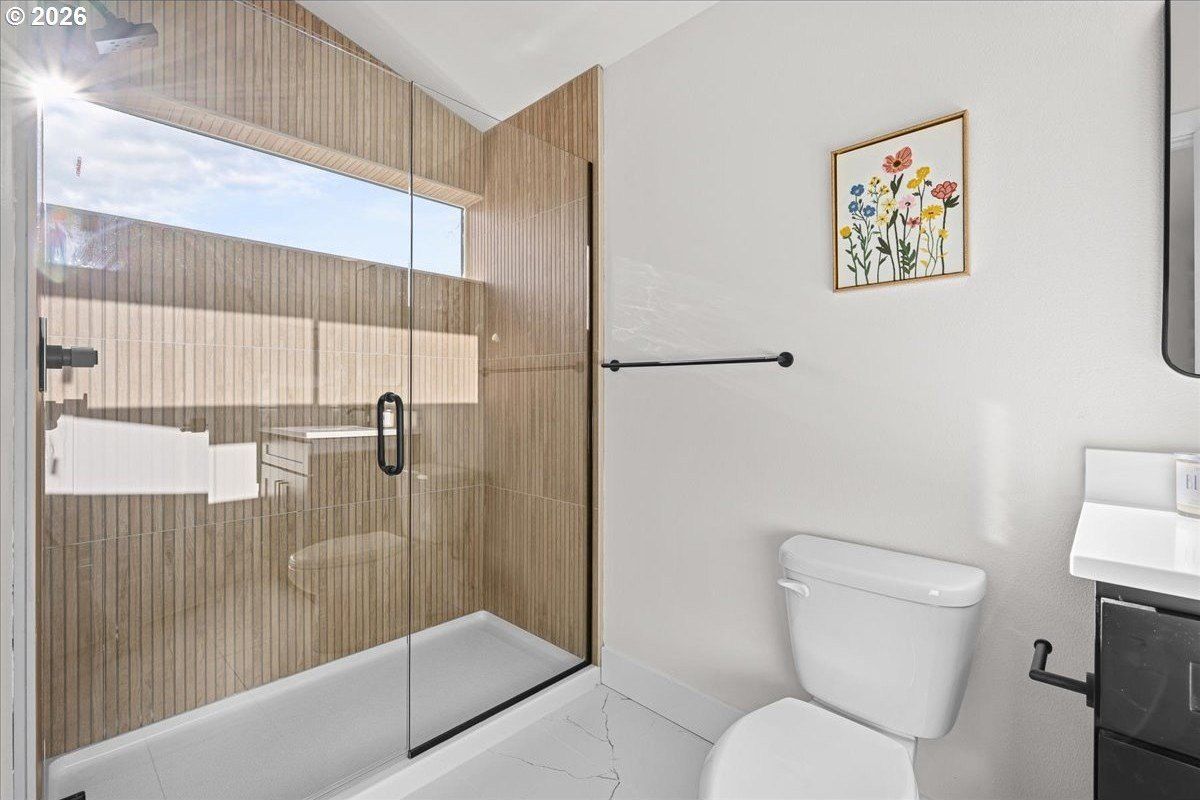 4234 Se Yamhill St Unit C. Portland, OR 97215