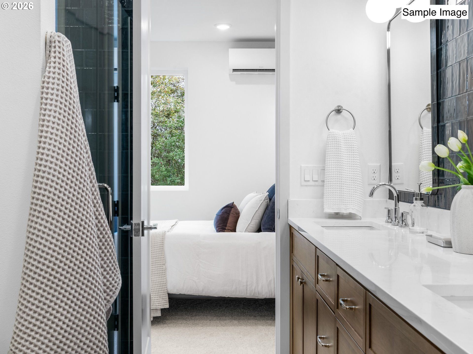 2476 Se Lincoln St. Portland, OR 97214