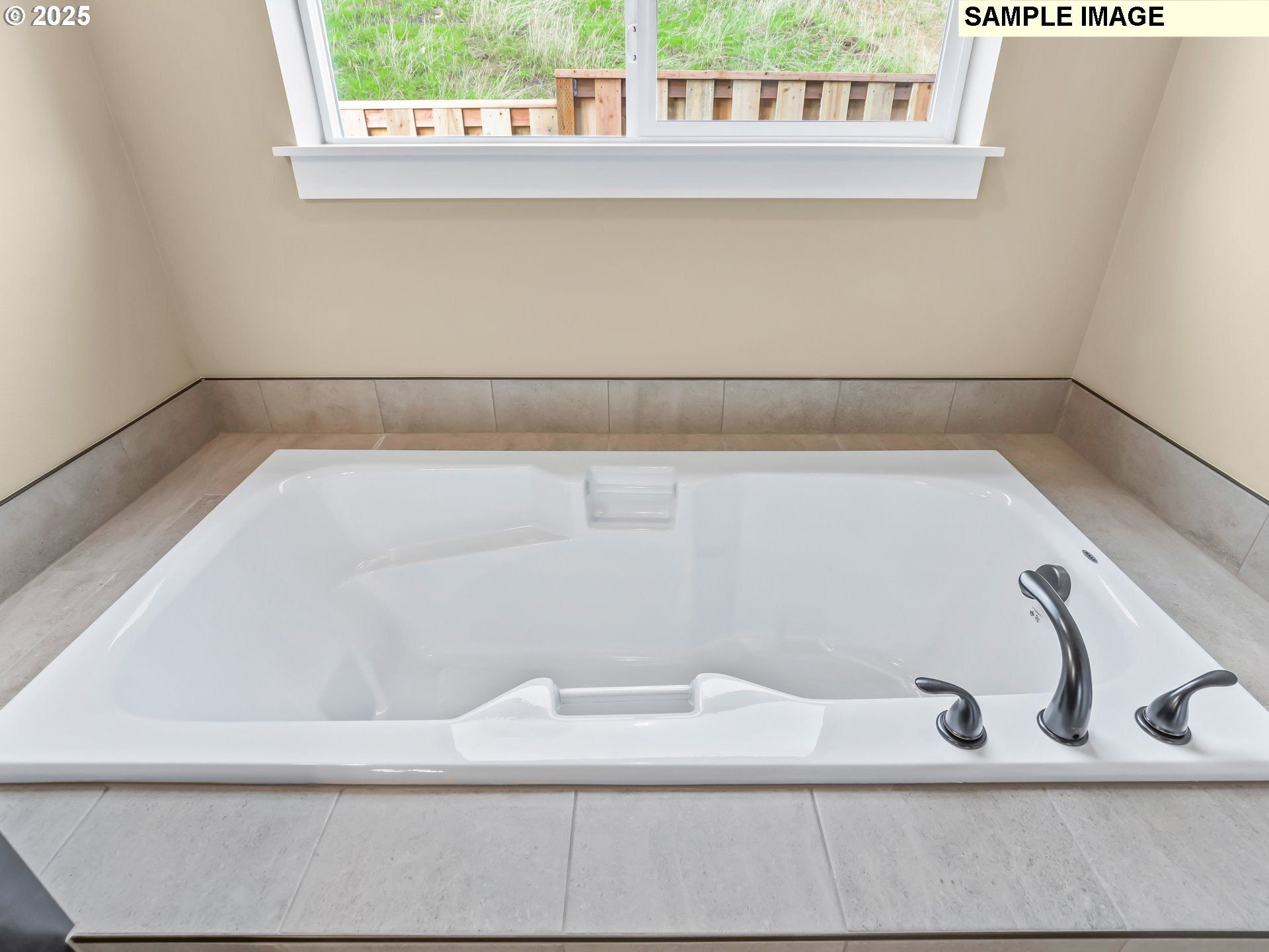 1570 Ne Wiley Ln Unit 12. Estacada, OR 97023