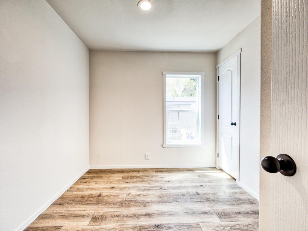 4647 Winter Avenue. Klamath Falls, OR 97603