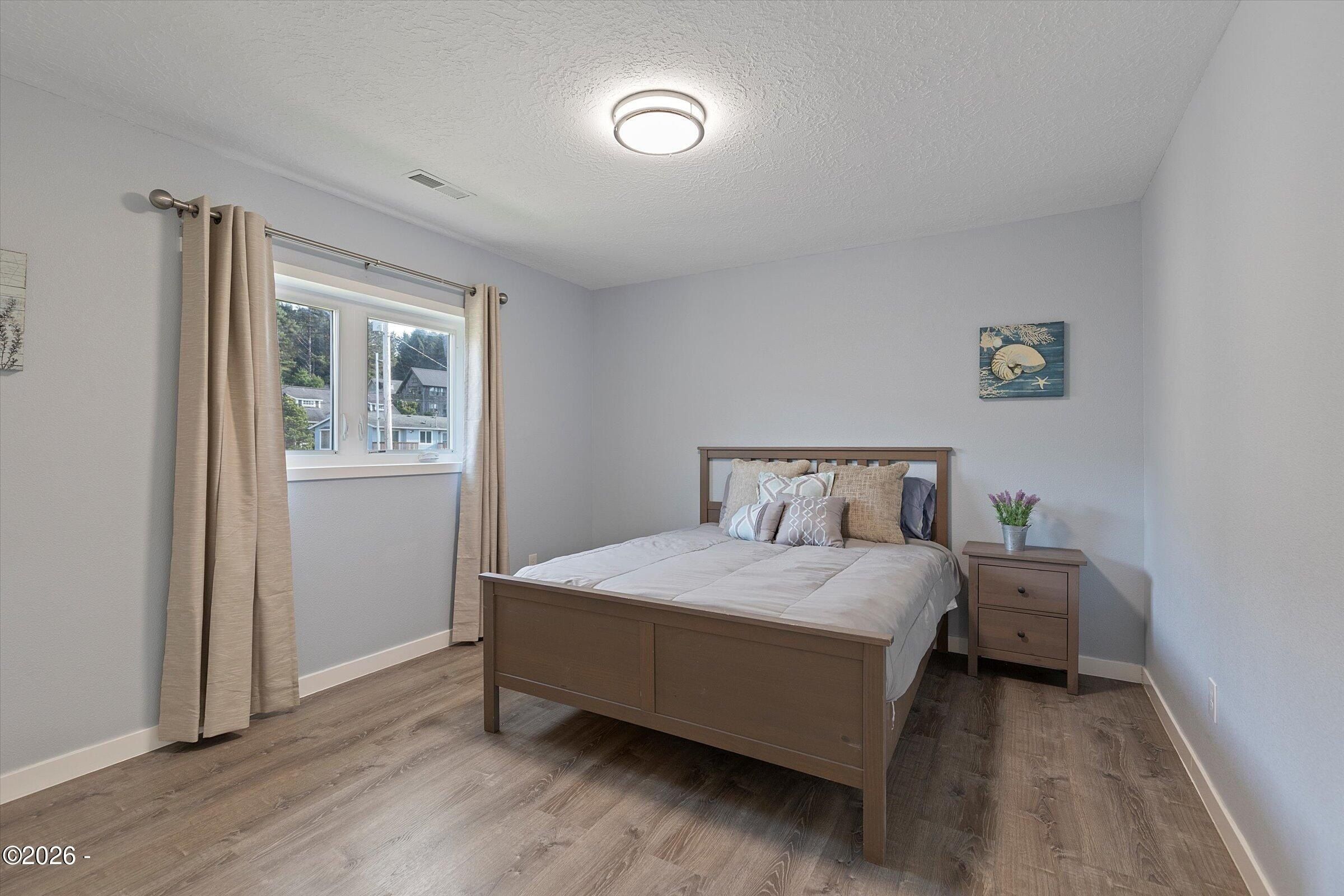 2013 Ne 58Th Street. Lincoln City, OR 97367