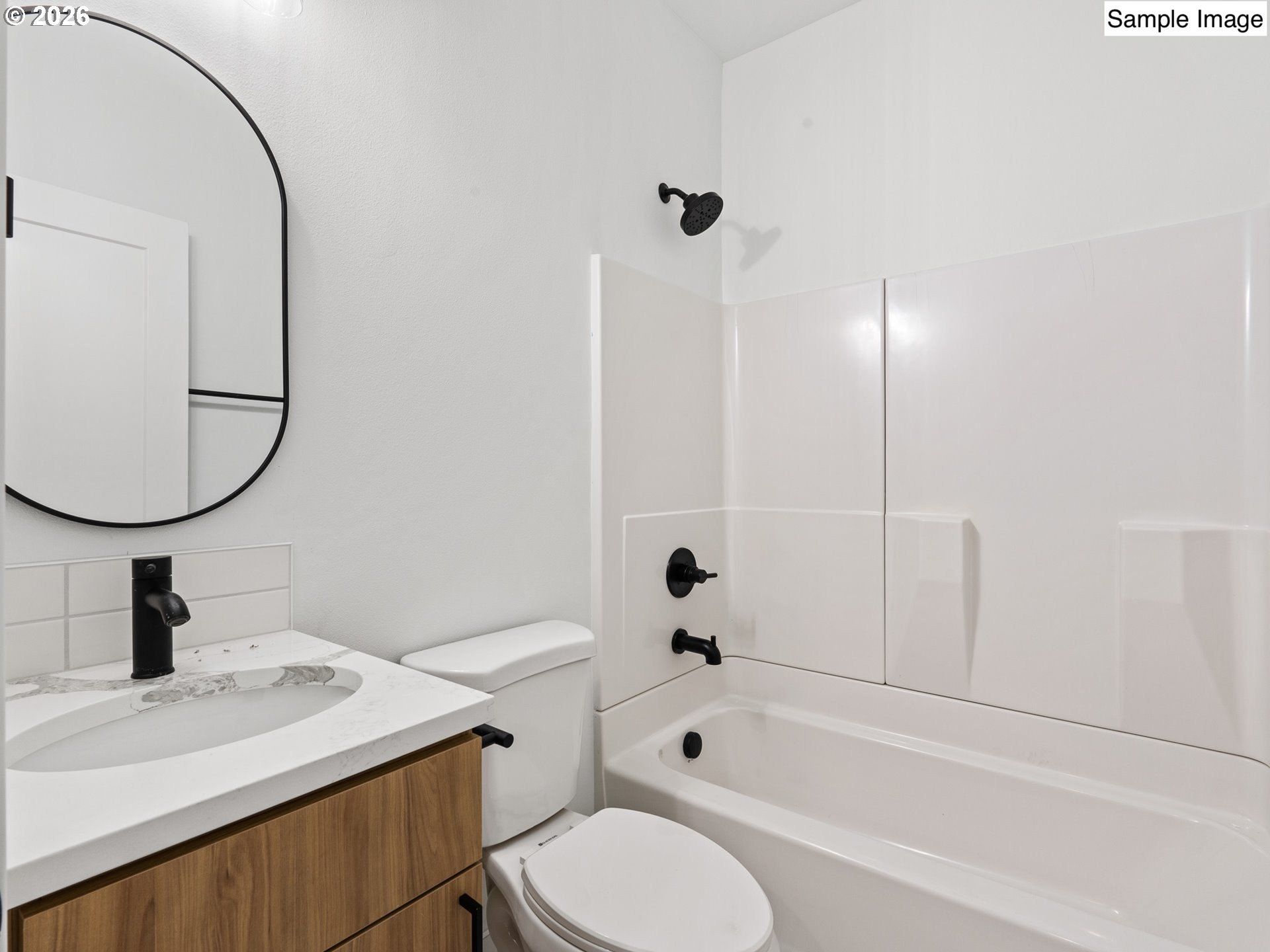 4920 Se Caruthers St Unit 2. Portland, OR 97215