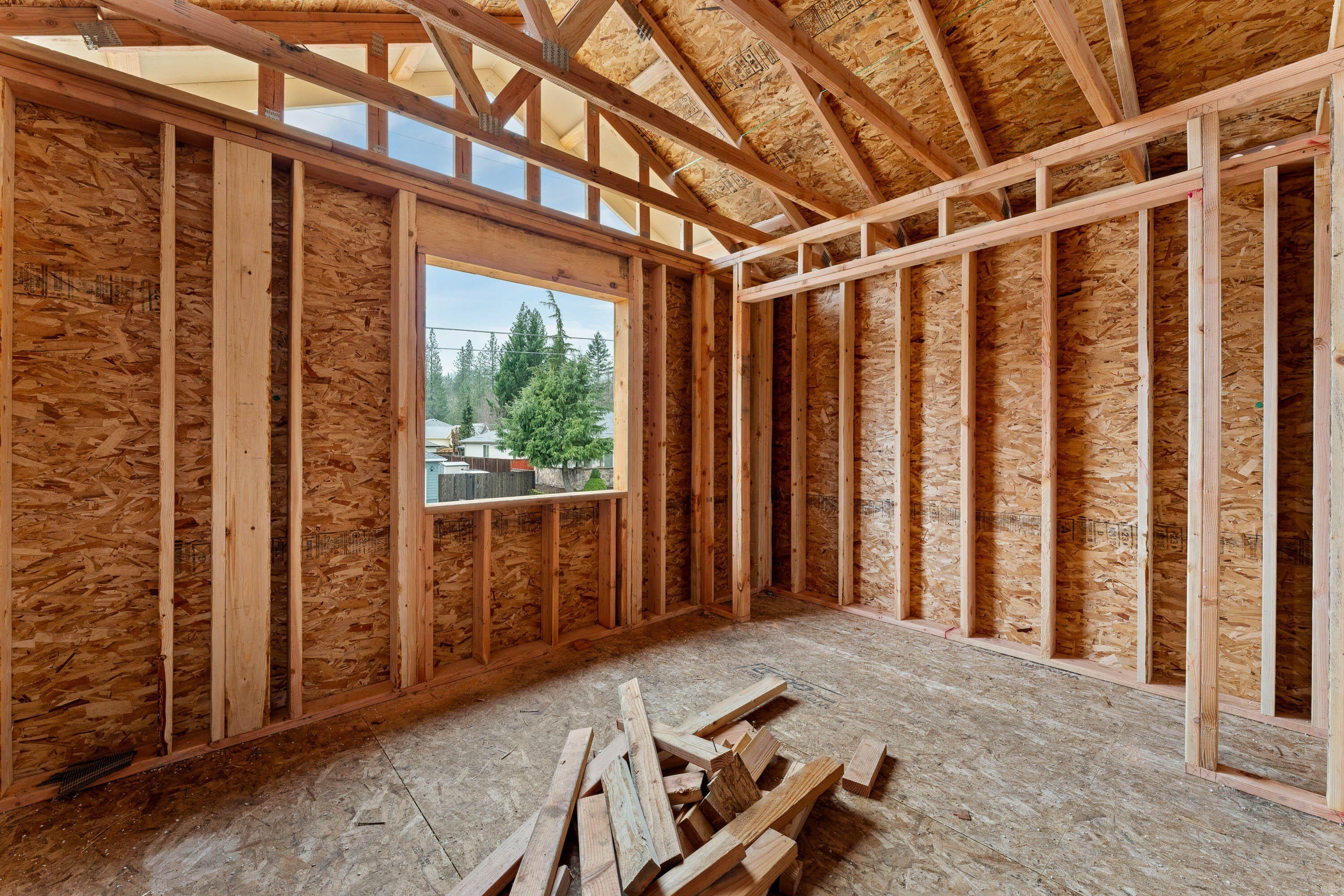 2724 Denton Trail. Grants Pass, OR 97527