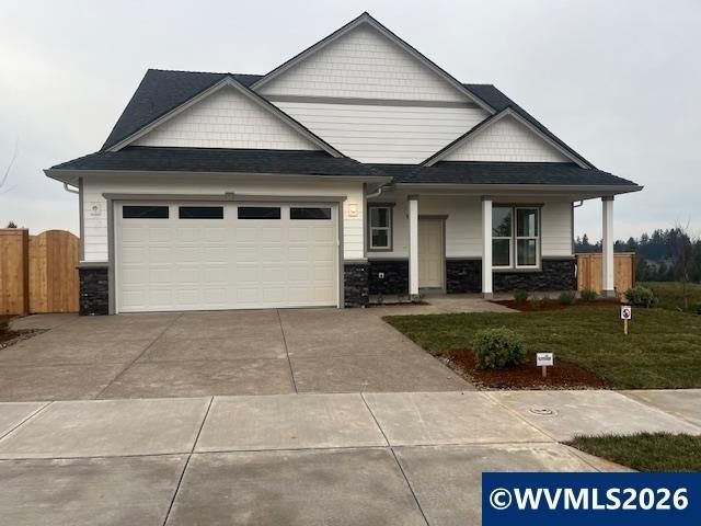 6703 Maddie Nichole St Se. Salem, OR 97306