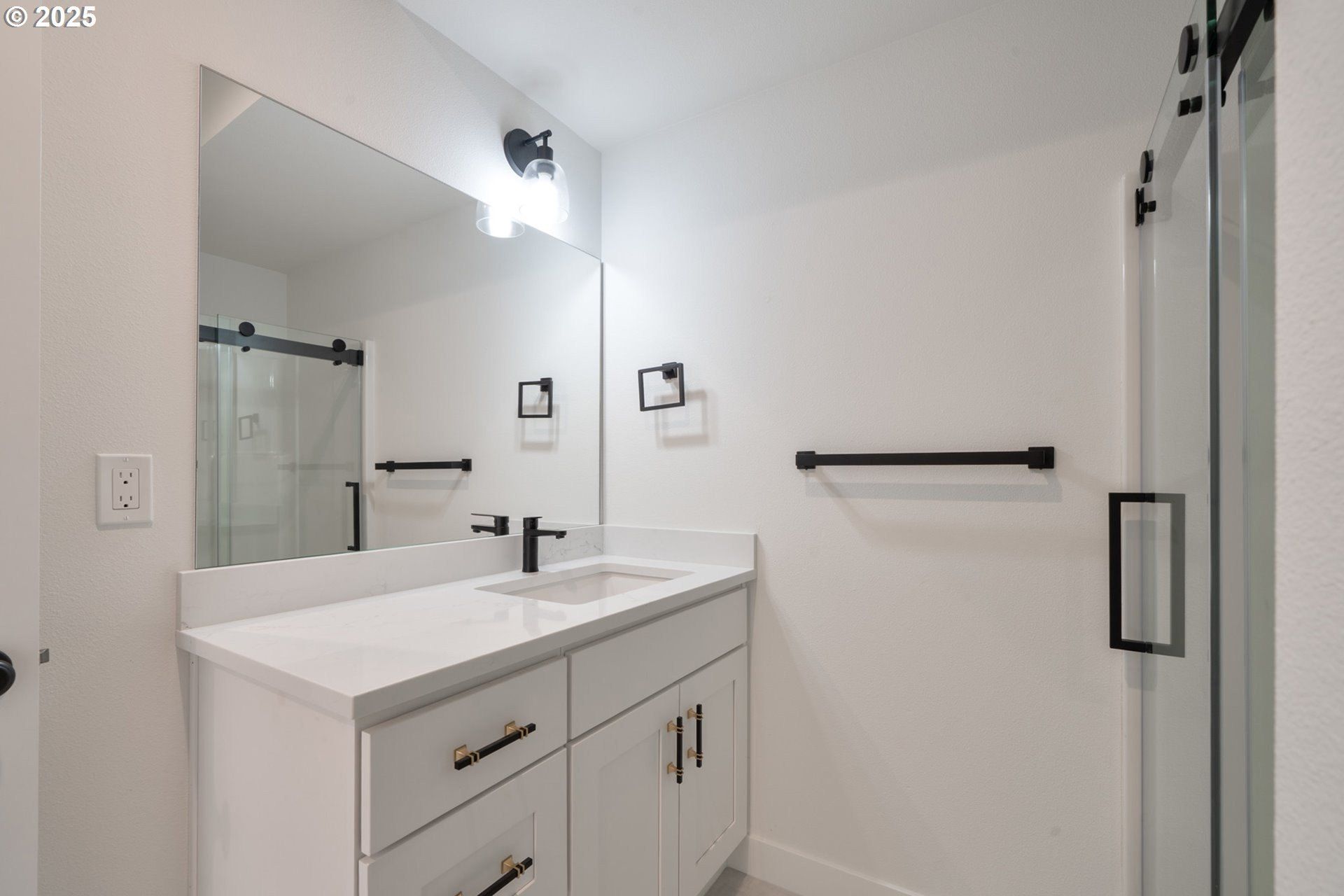 110 Crescent St. Tillamook, OR 97141