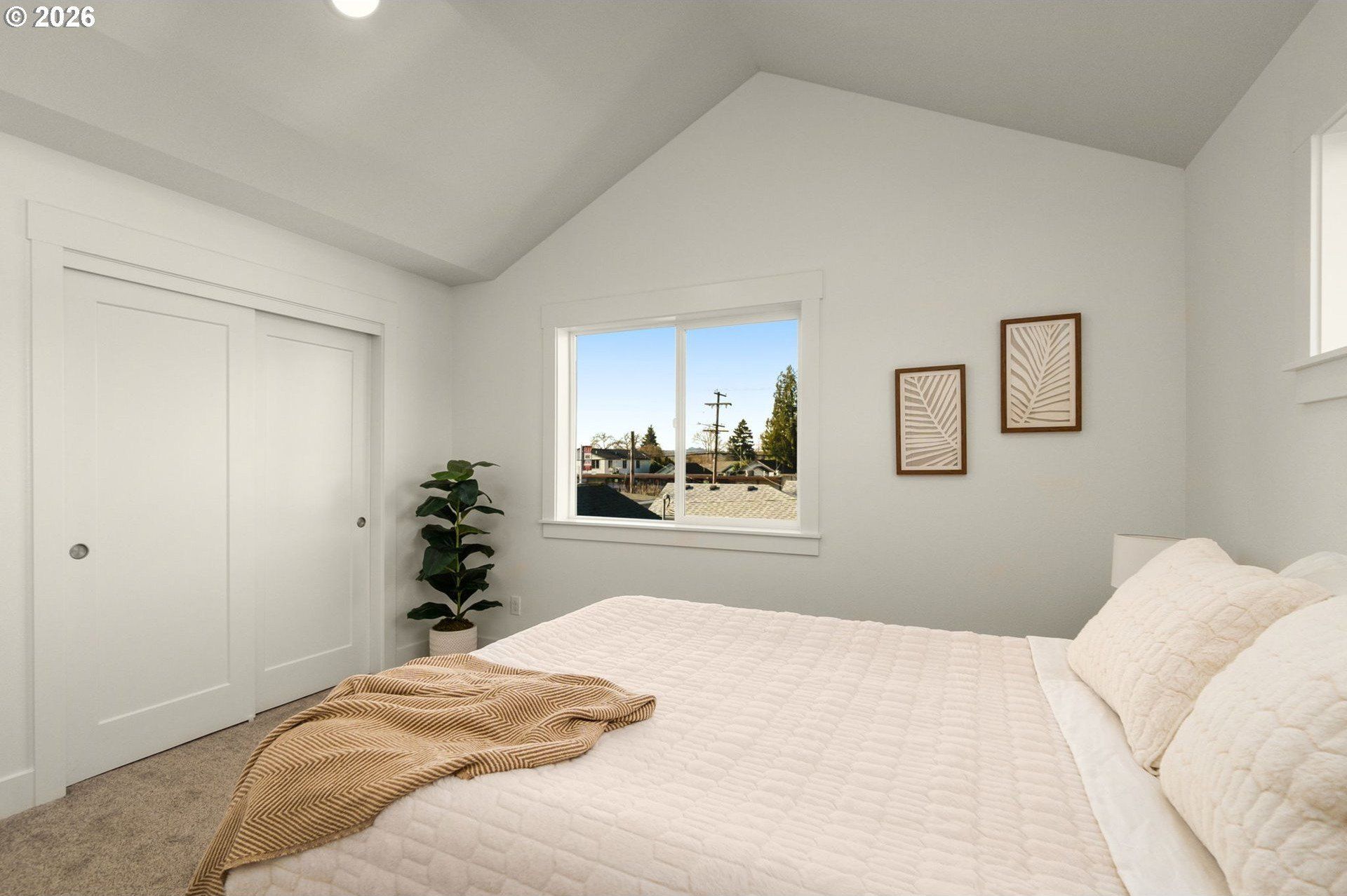 5224 Se Knapp. Portland, OR 97206