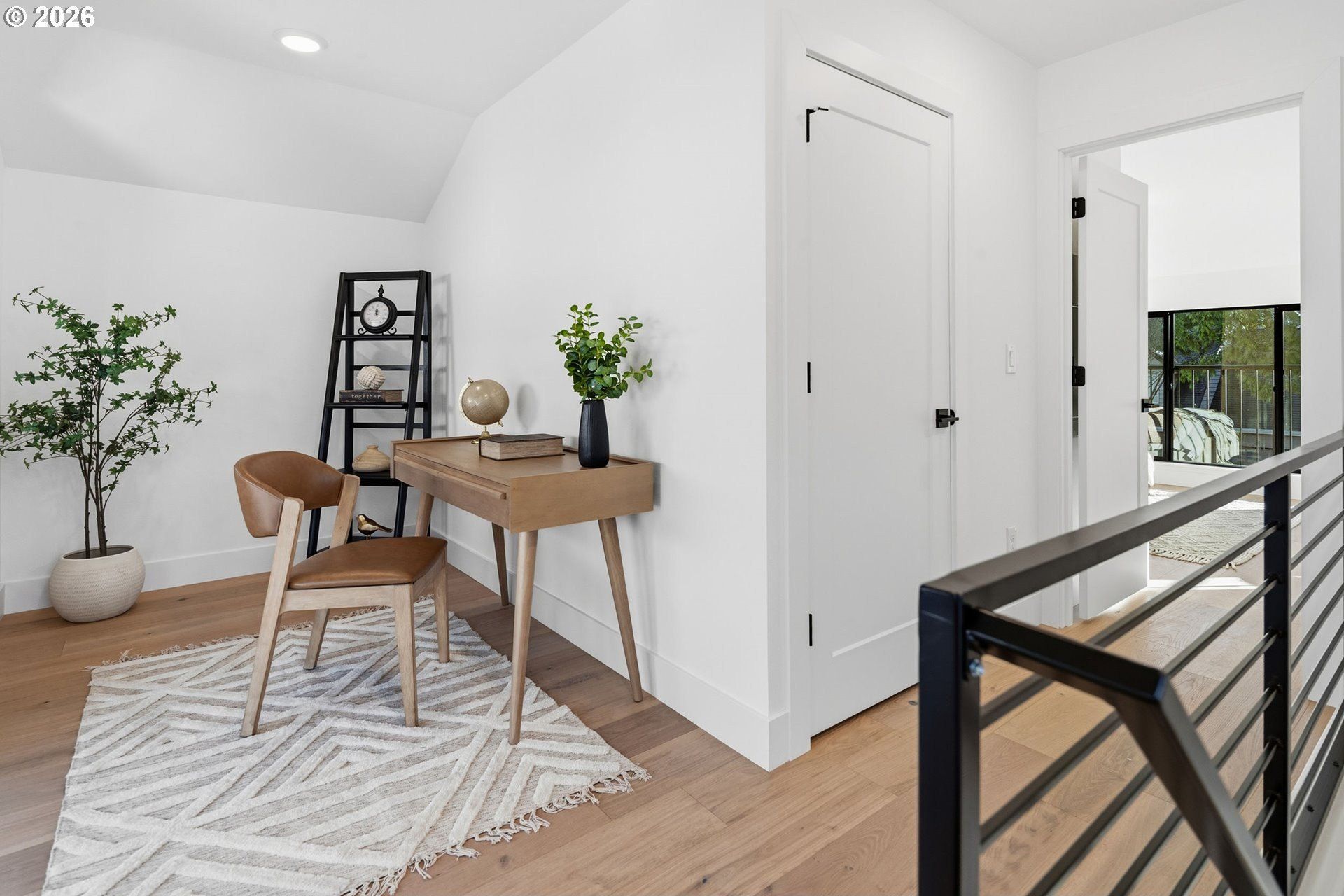 805 3Rd St. Lake Oswego, OR 97034