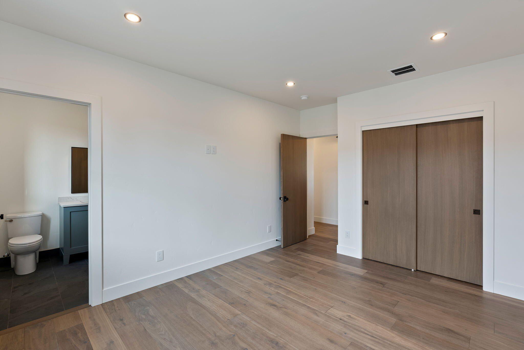 3118 Nw Crossing Drive. Bend, OR 97703