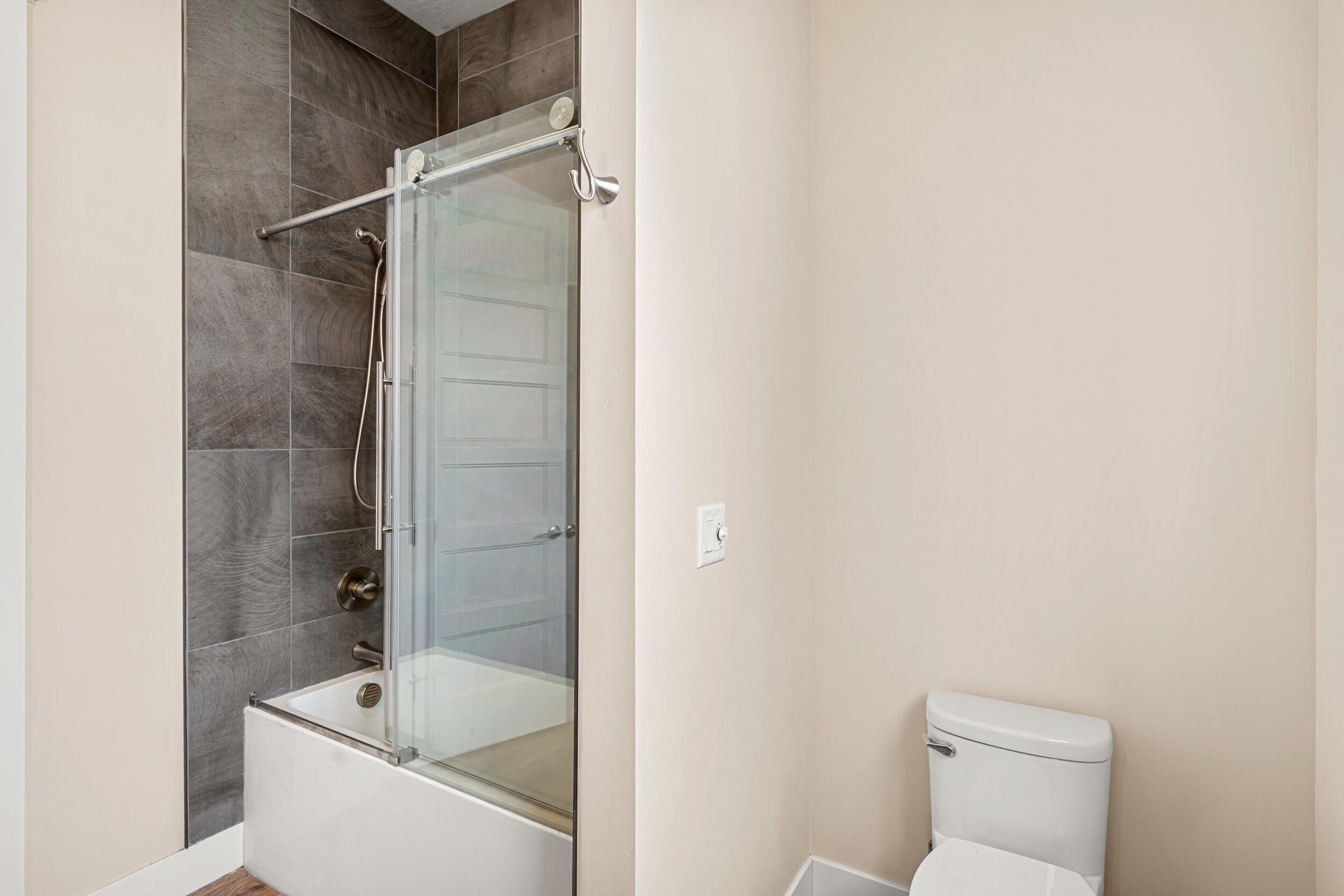4260 Falcon Ridge Terrace. Medford, OR 97504