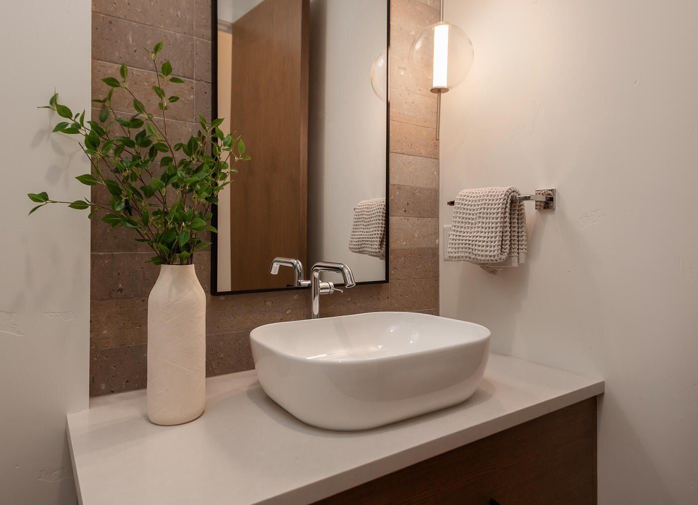 3326 Nw Leavitt Lane Lot 263. Bend, OR 97703