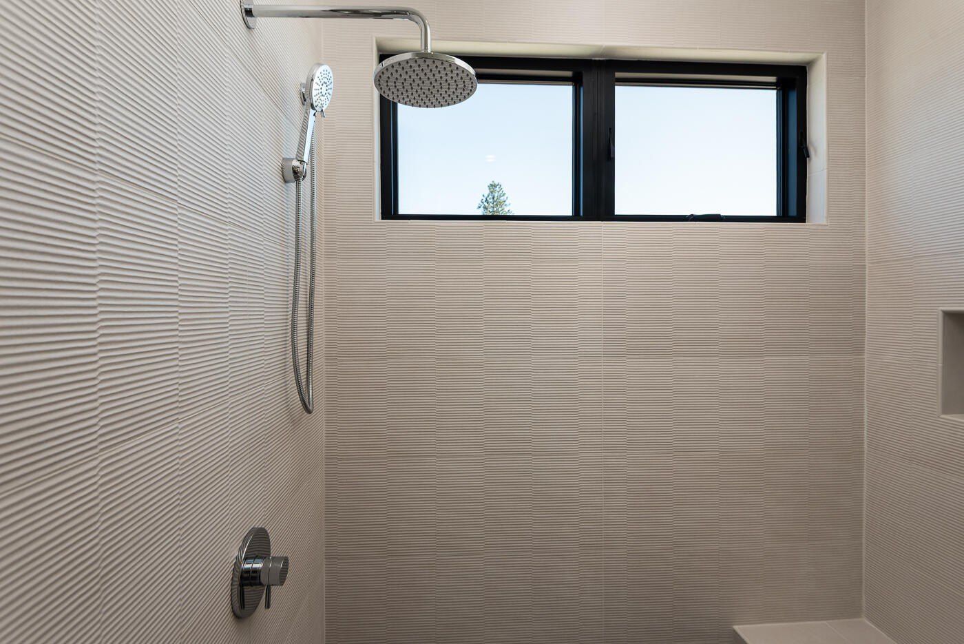 1134 Nw Ochoa Drive Lot 158. Bend, OR 97703