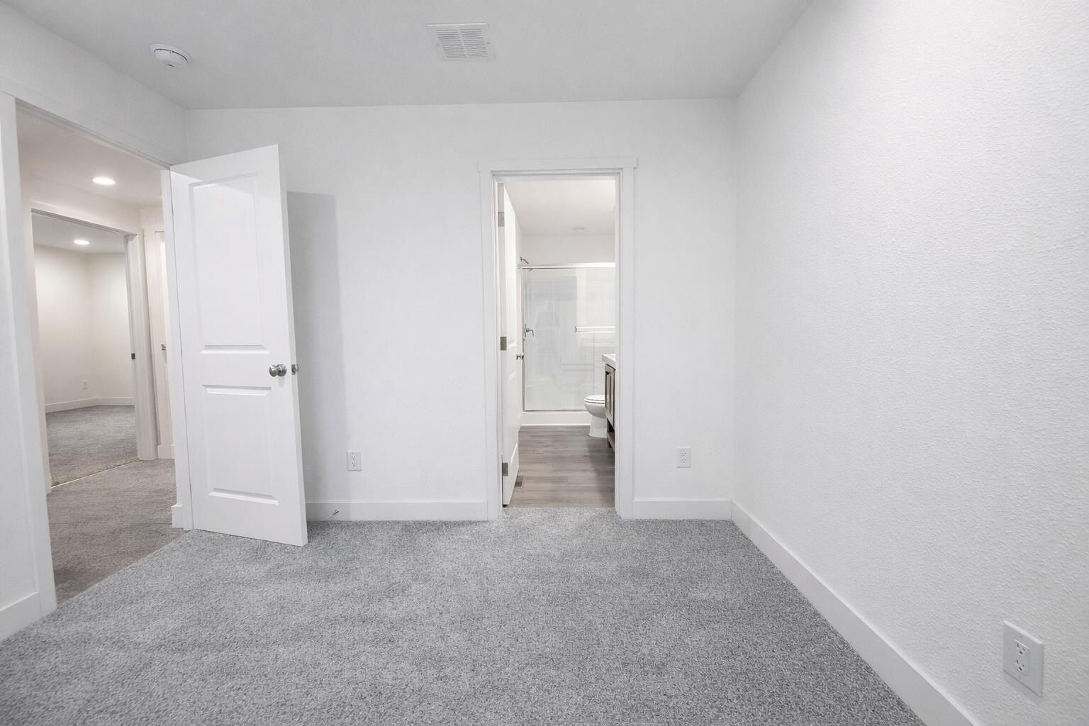 1 Corral Lane Unit 37. Ashland, OR 97520