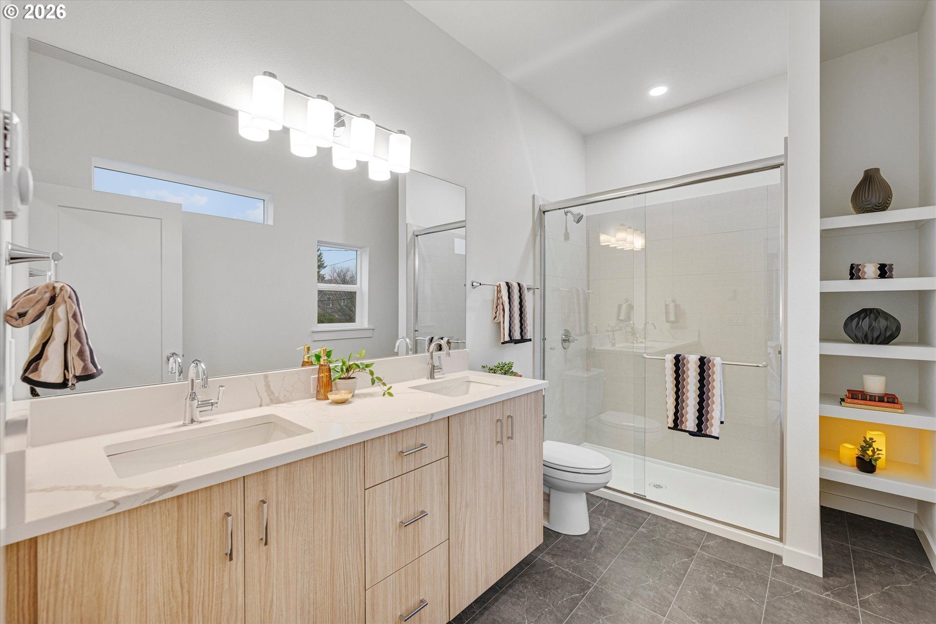 1406 N Jarrett St. Portland, OR 97217