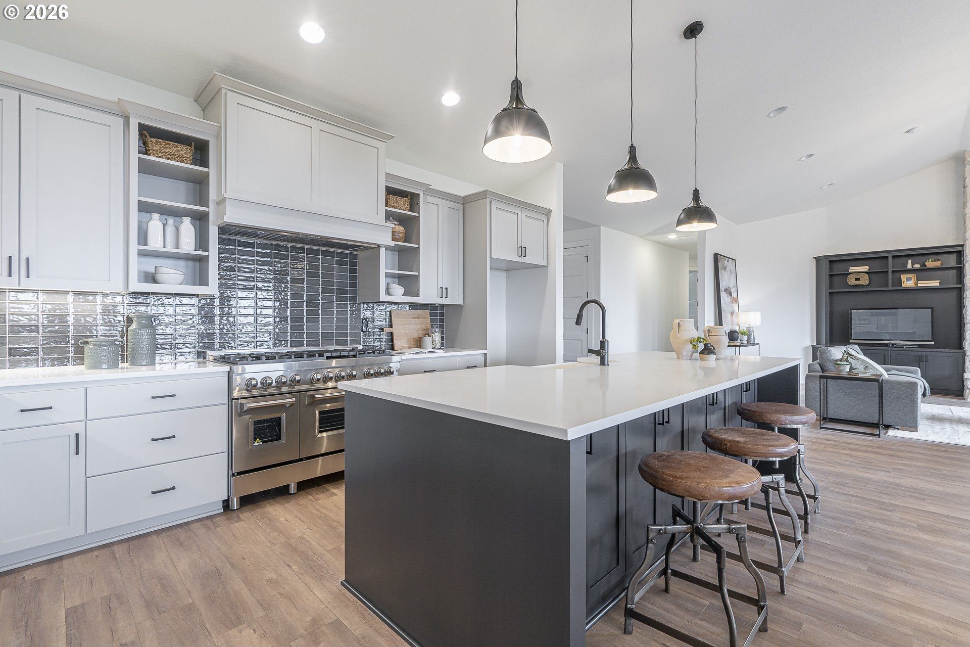 19350 Ne Trunk Rd. Dundee, OR 97115