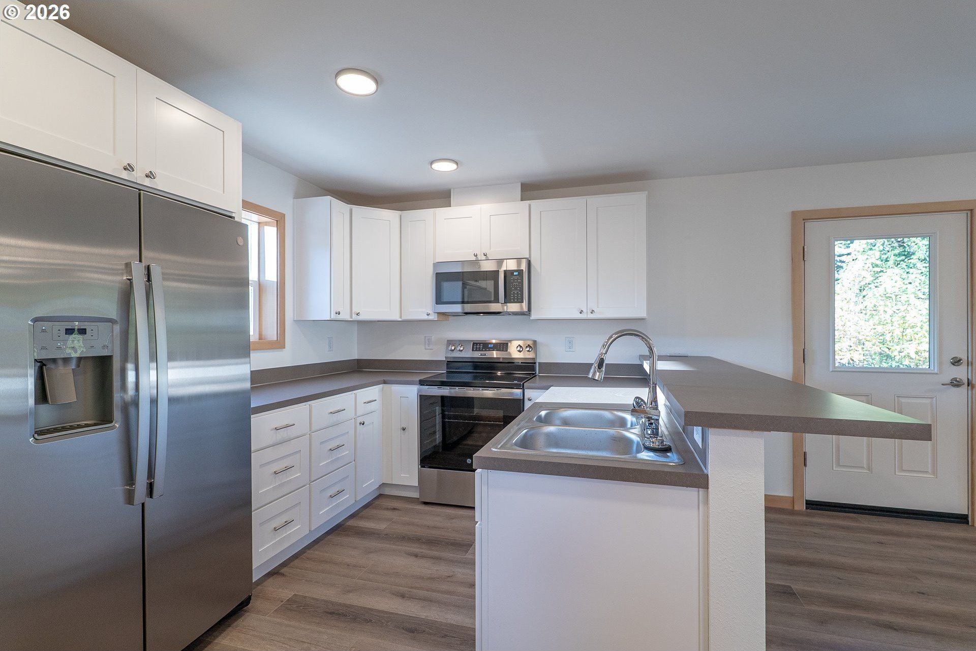 51685 Rose St. Blue River, OR 97413