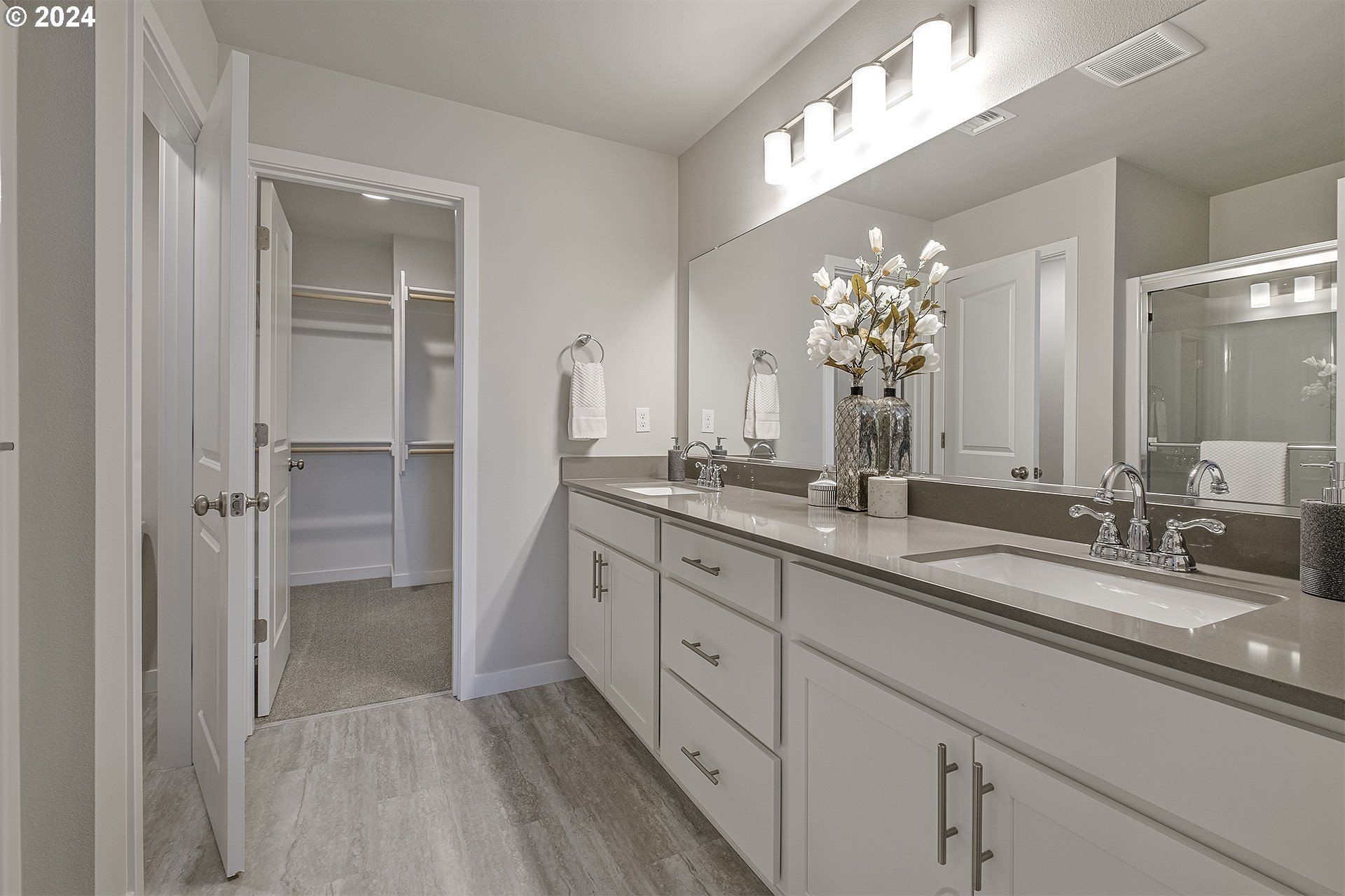 3660 Ash St Lot 117. Forest Grove, OR 97116