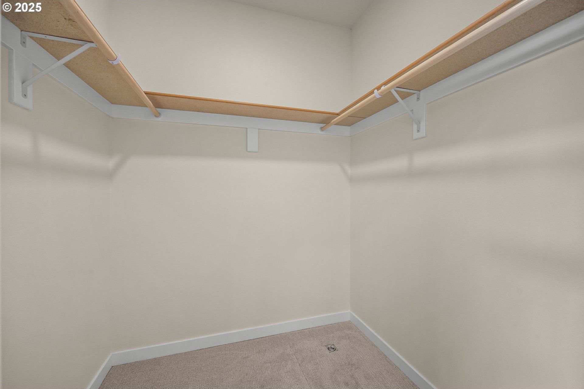 2134 Willona. Eugene, OR 97408