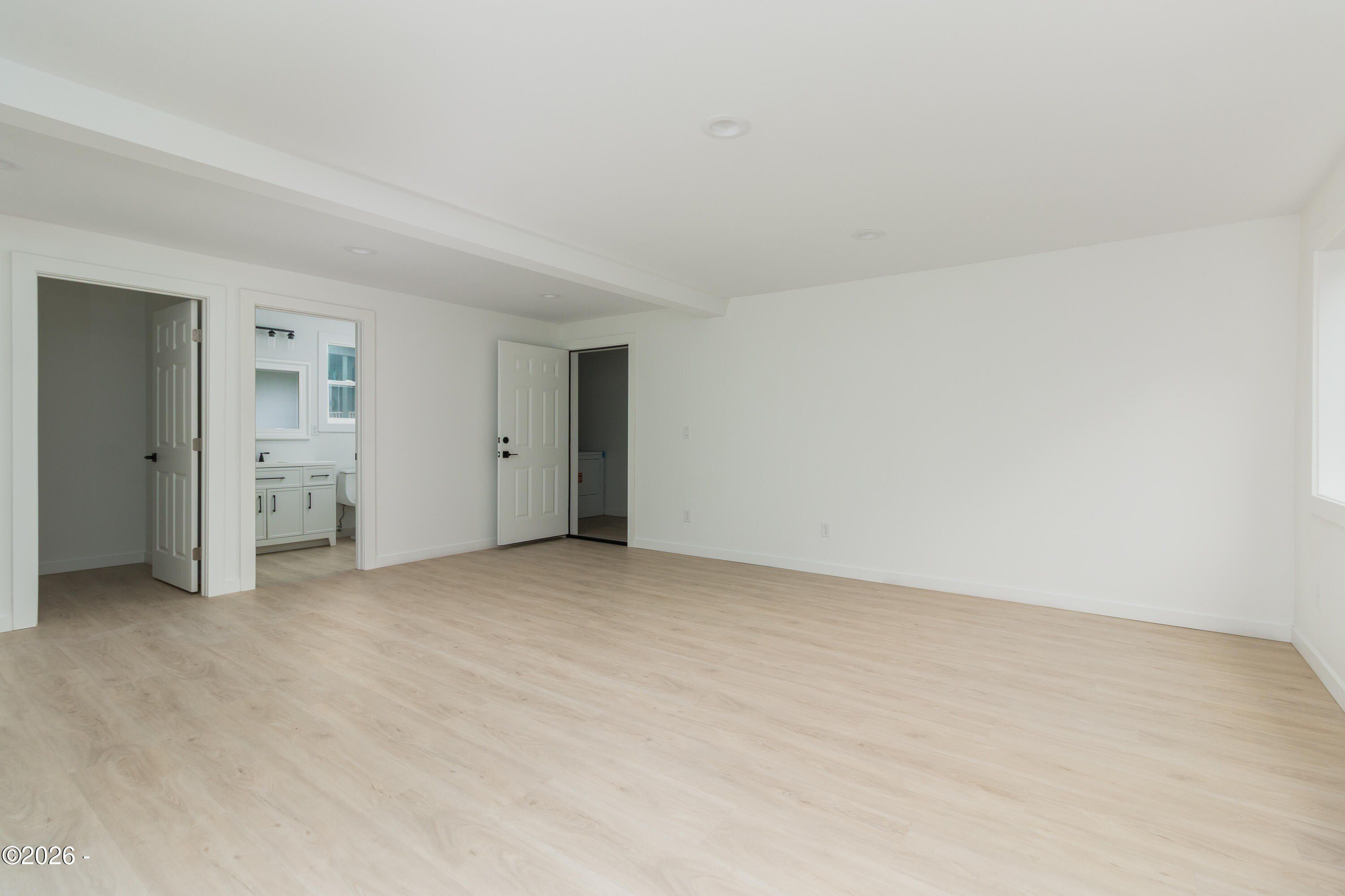 5670 Jasmine Avenue. Cloverdale, OR 97112