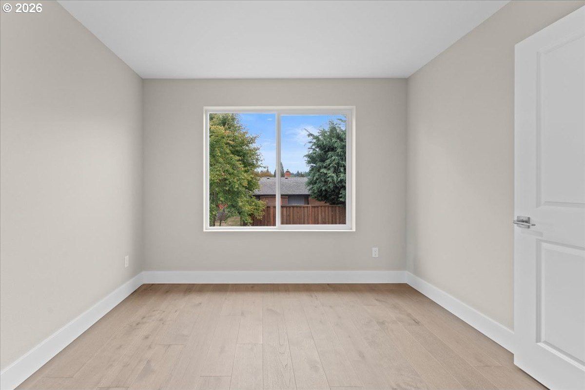 9822 Sw 34Th Pl. Portland, OR 97219