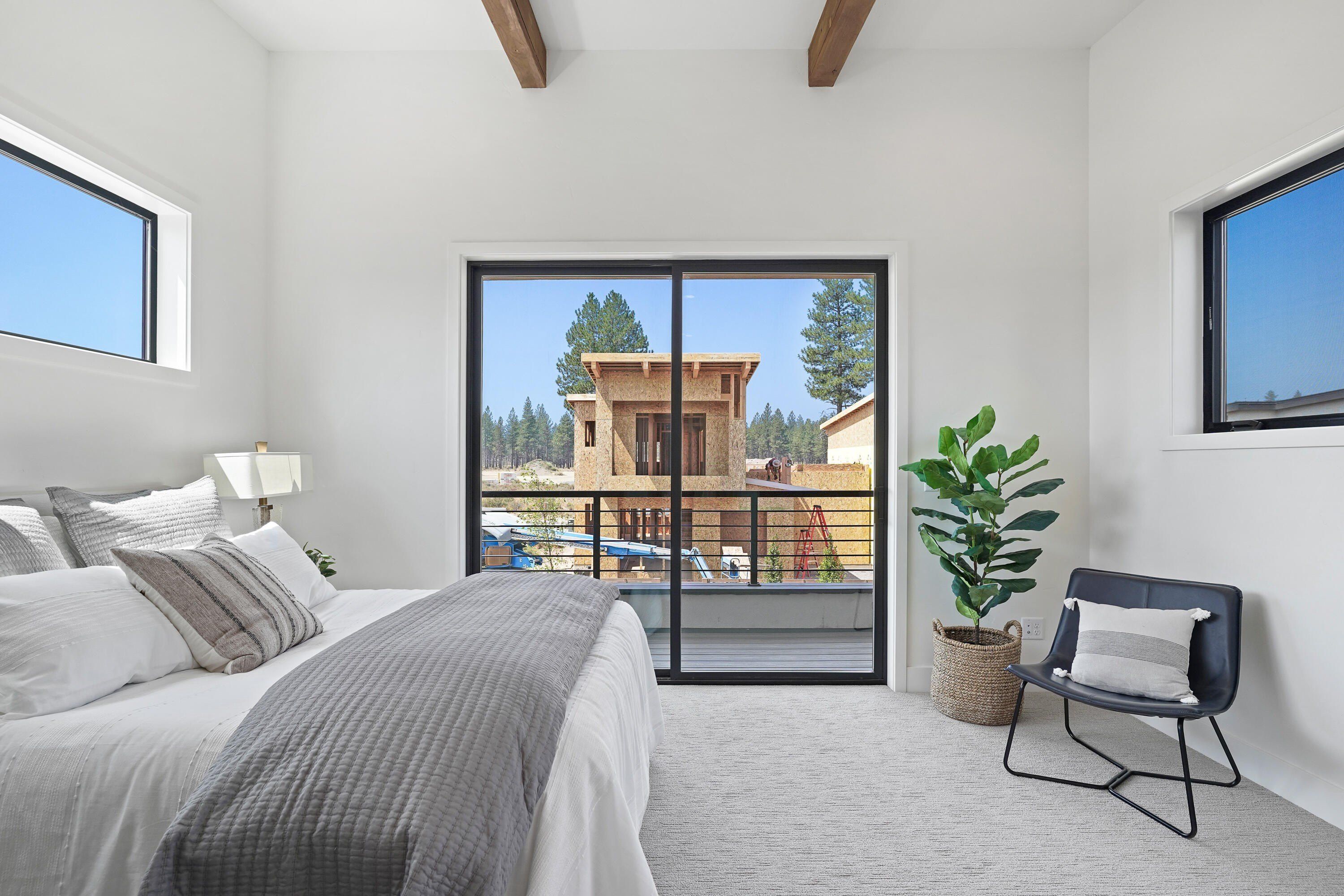 3308 Nw Celilo Lane. Bend, OR 97703