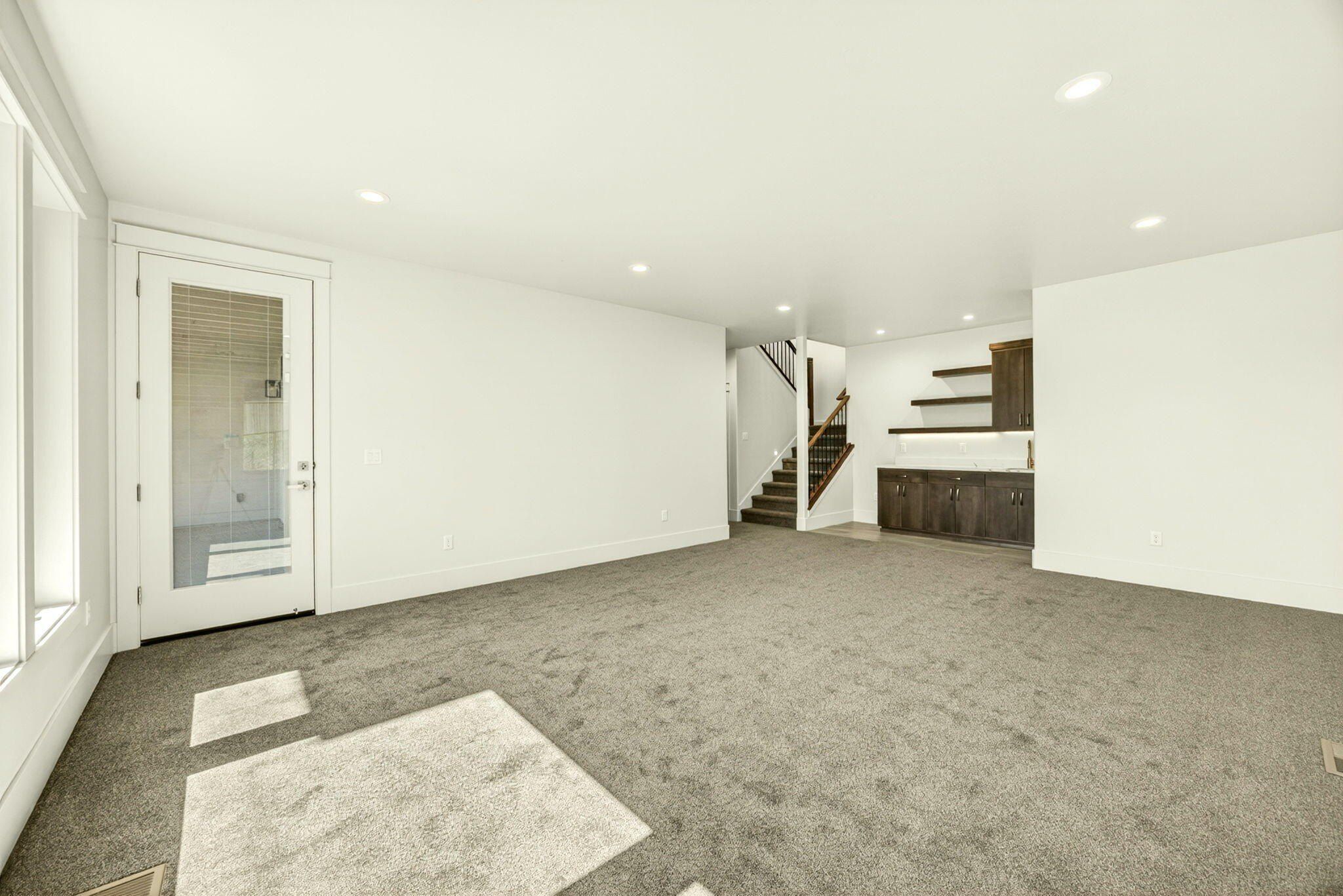5611 Autumn Park Drive. Medford, OR 97504