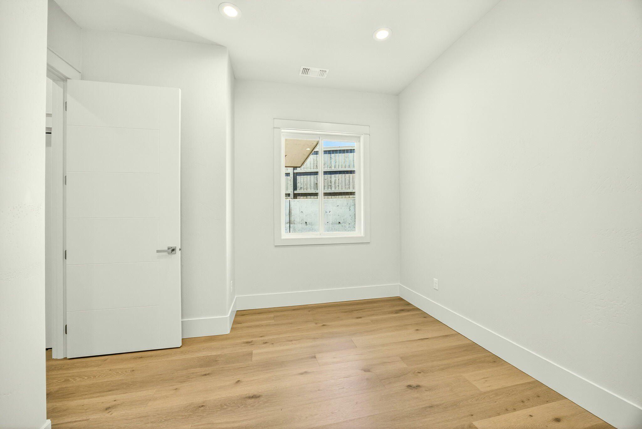 5611 Autumn Park Drive. Medford, OR 97504