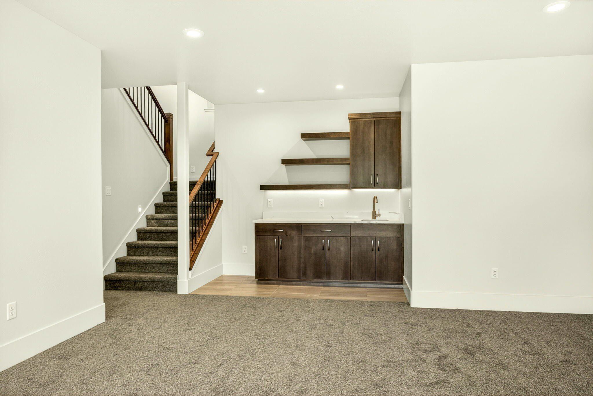 5611 Autumn Park Drive. Medford, OR 97504