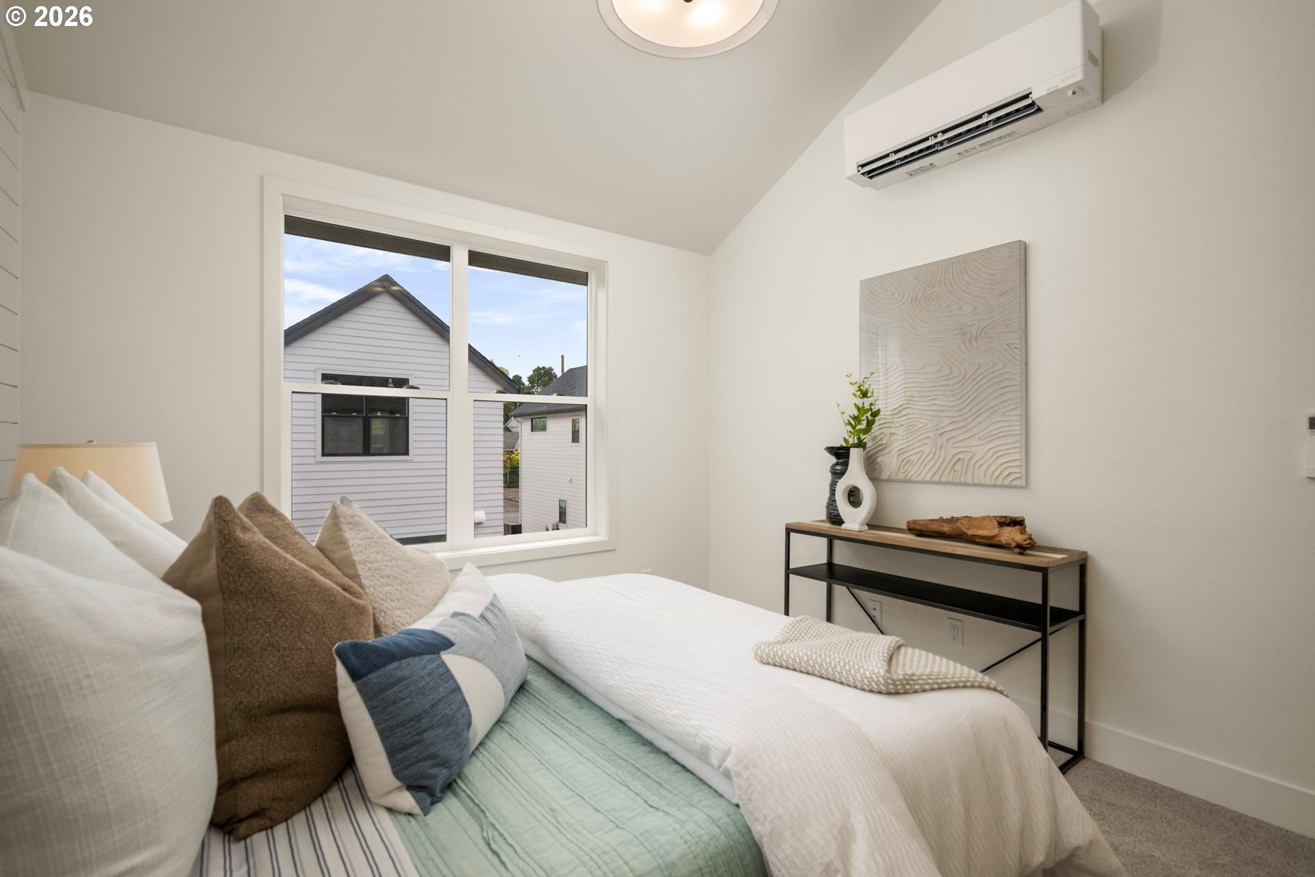 6949 N Burr Ave. Portland, OR 97203