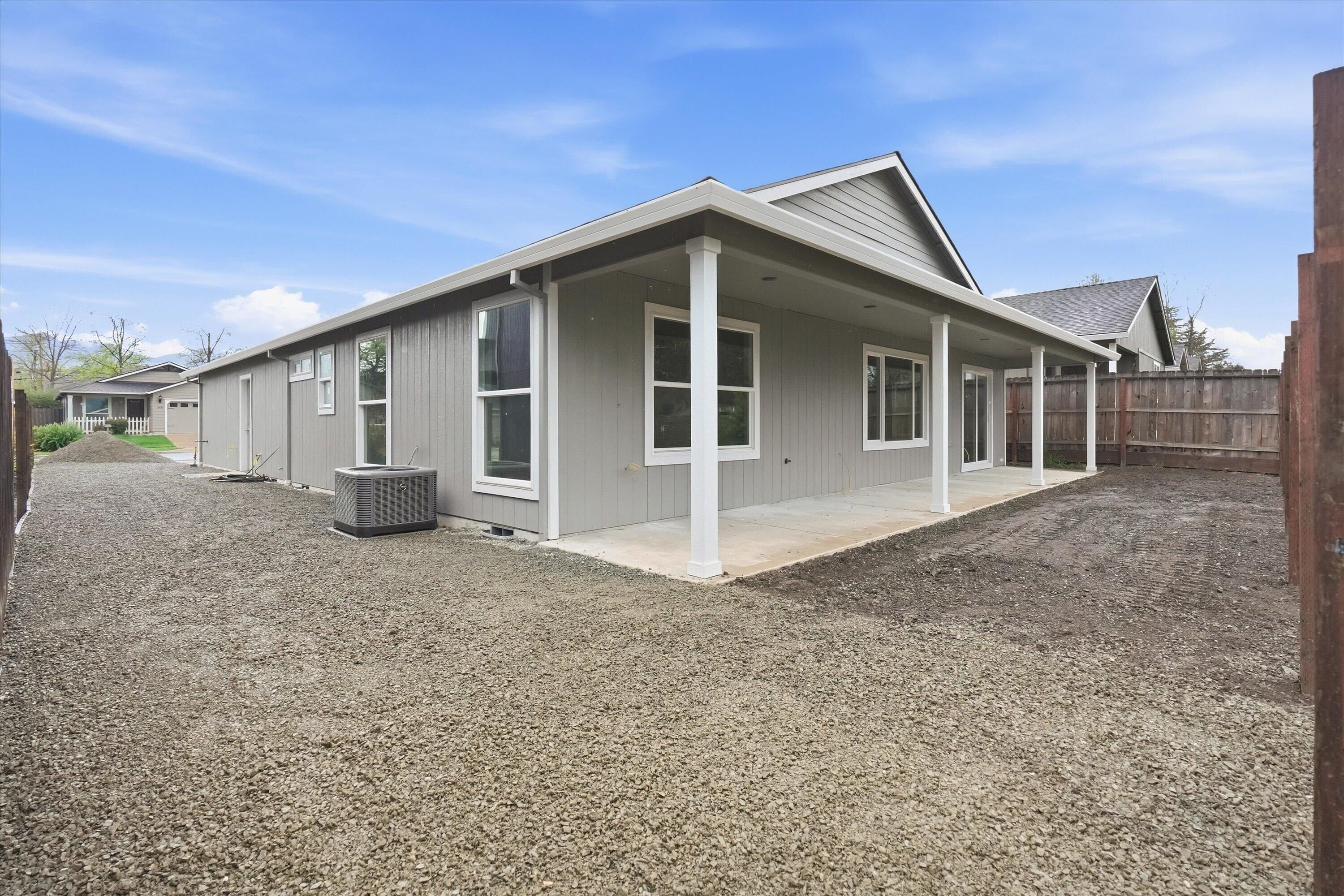 1834 Ingram Lane. Medford, OR 97501