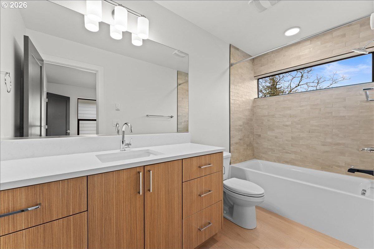 7880 Se 70Th Ave. Portland, OR 97206