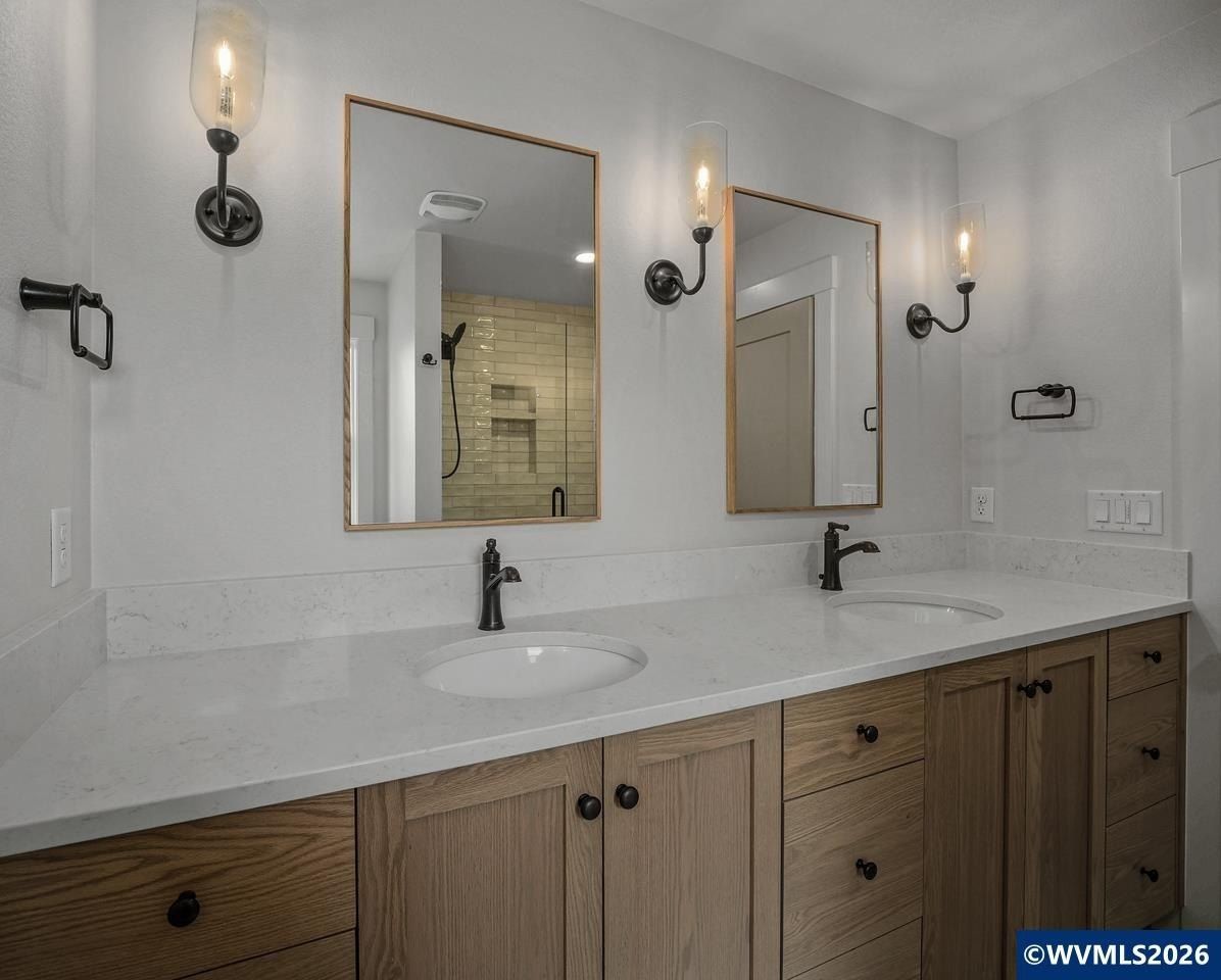 2323 Baxter Rd Se. Salem, OR 97306