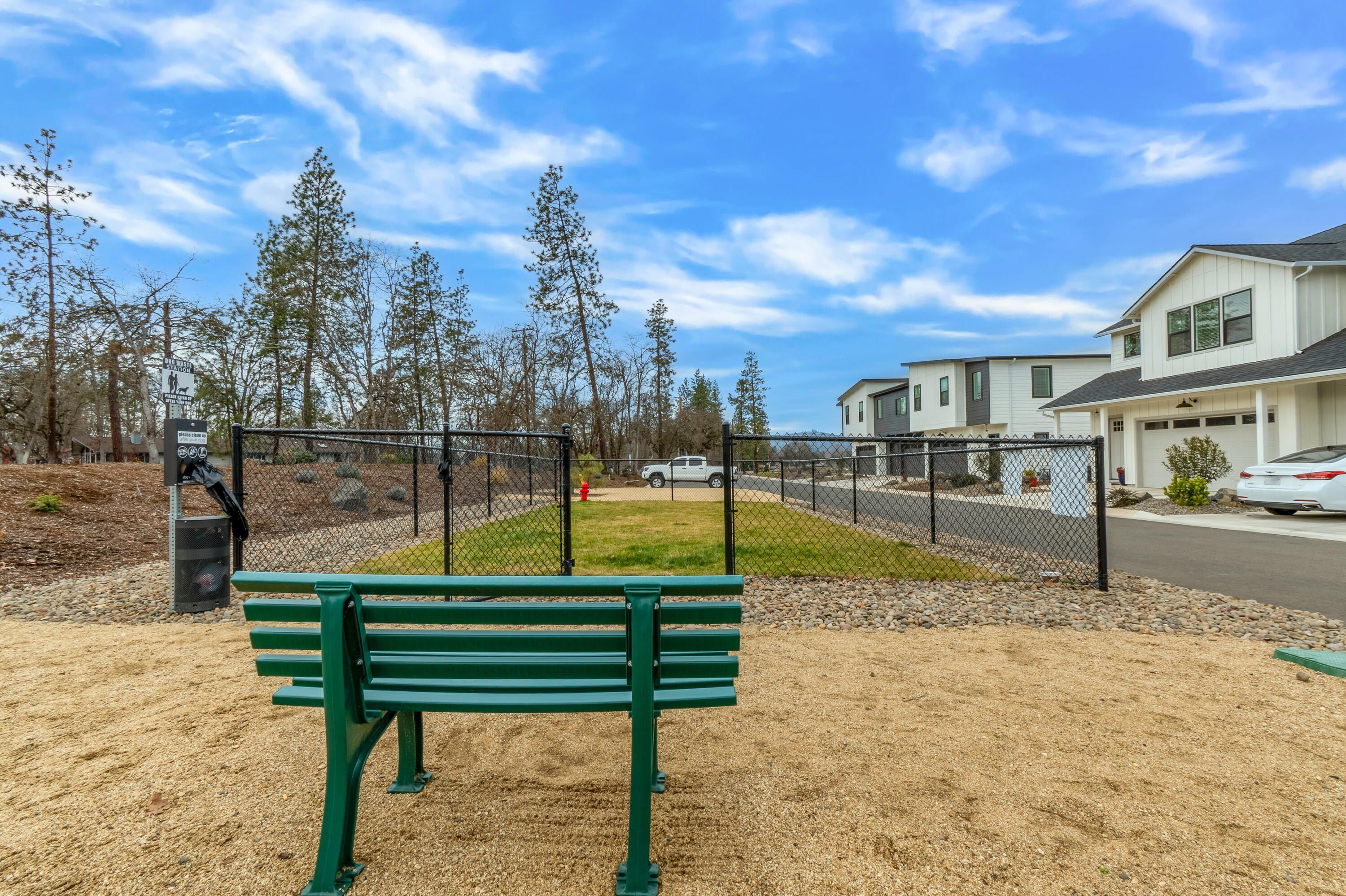 201 Bogey Lane. Eagle Point, OR 97524