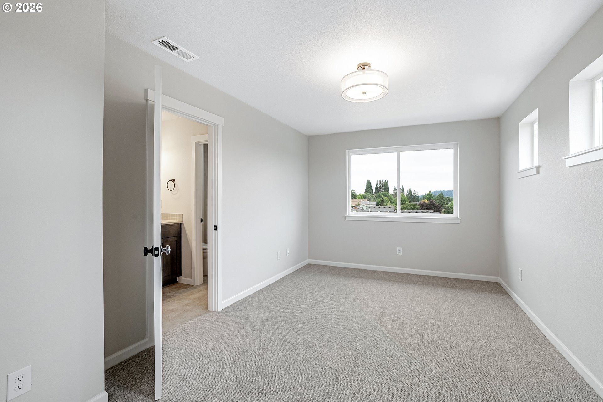 4636 Se 2Nd St. Gresham, OR 97080