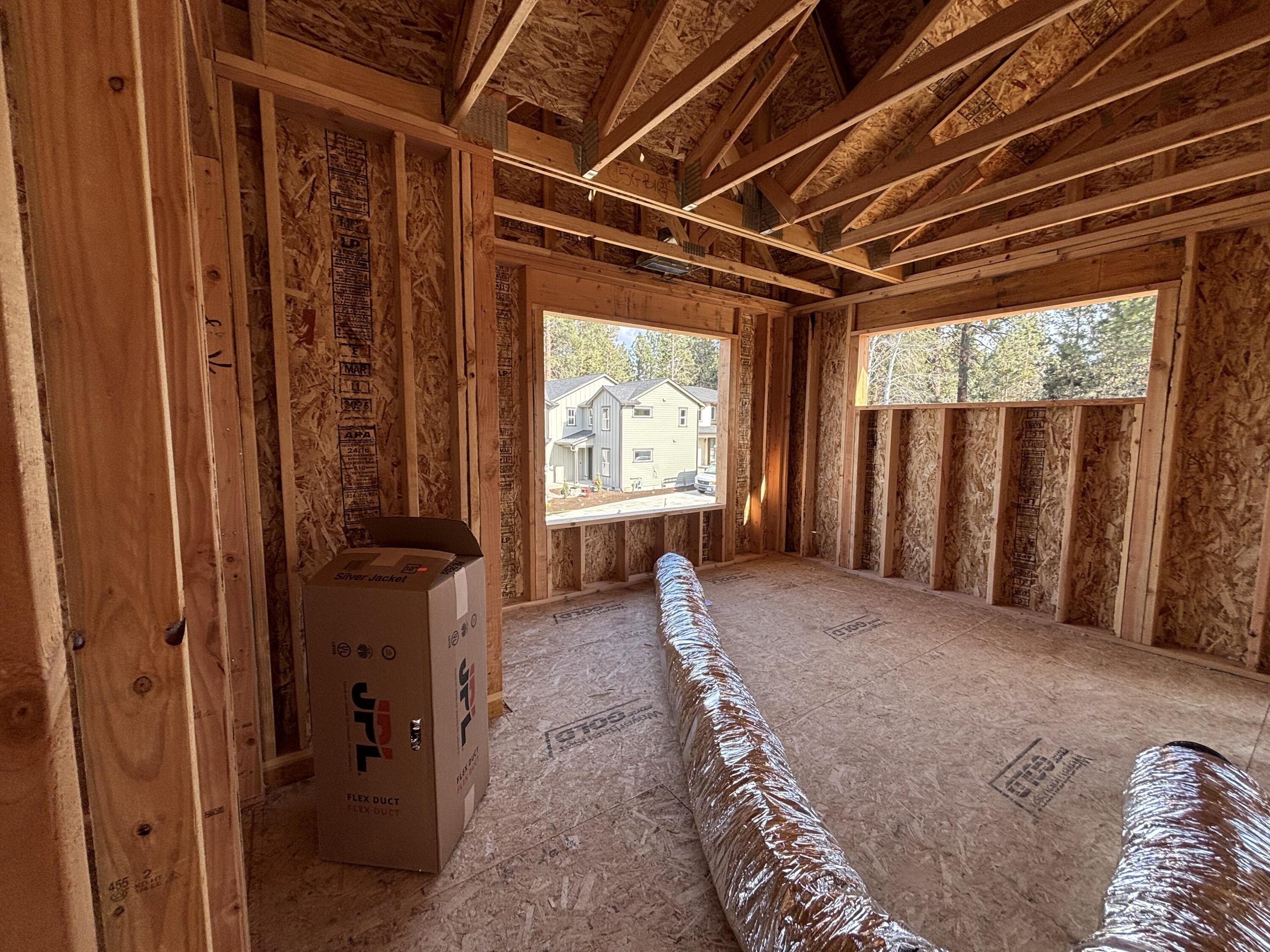 61434 Se Daybreak Court. Bend, OR 97702