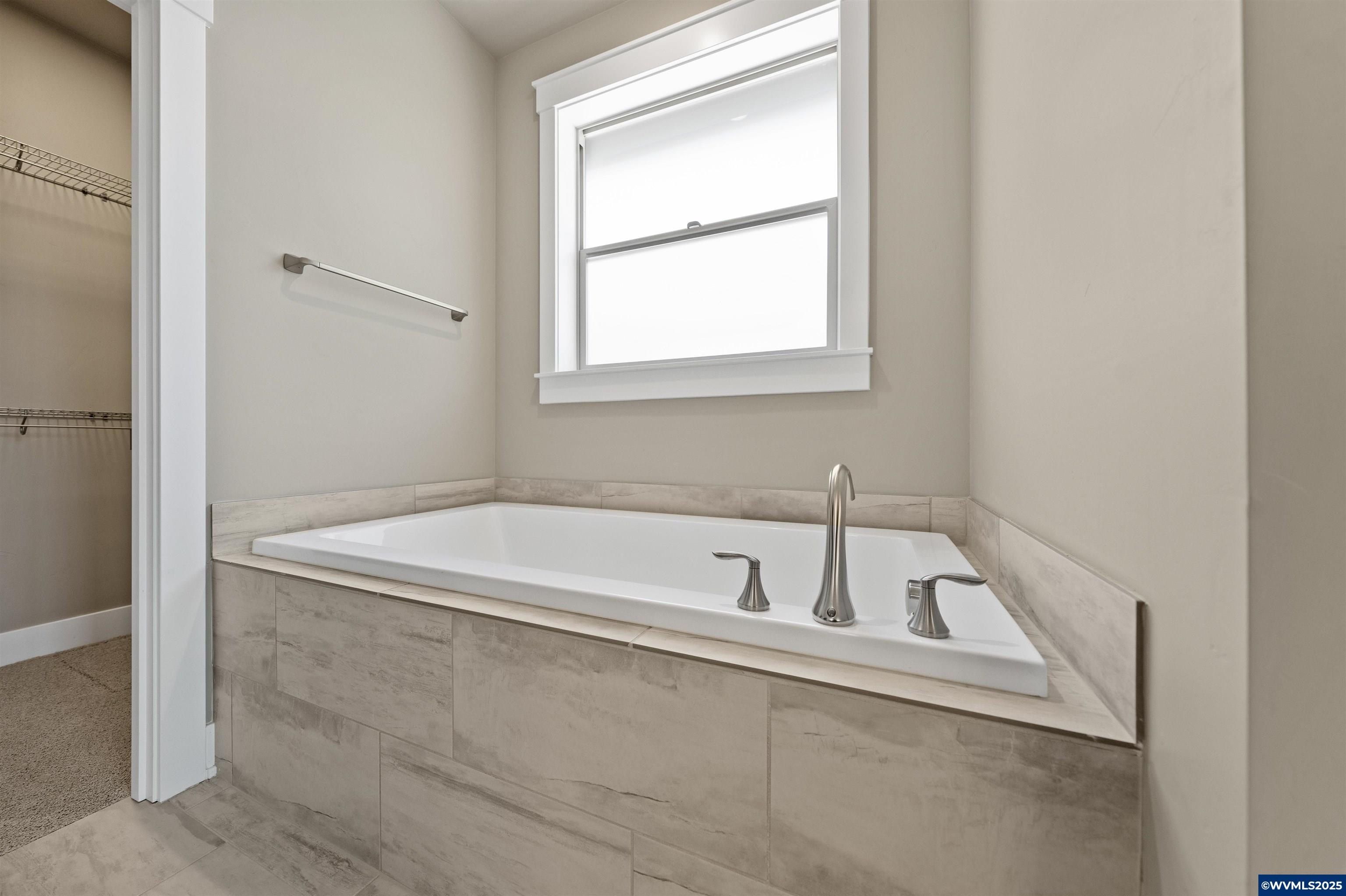 2622 Nw Redwood Cir. Redmond, OR 97756