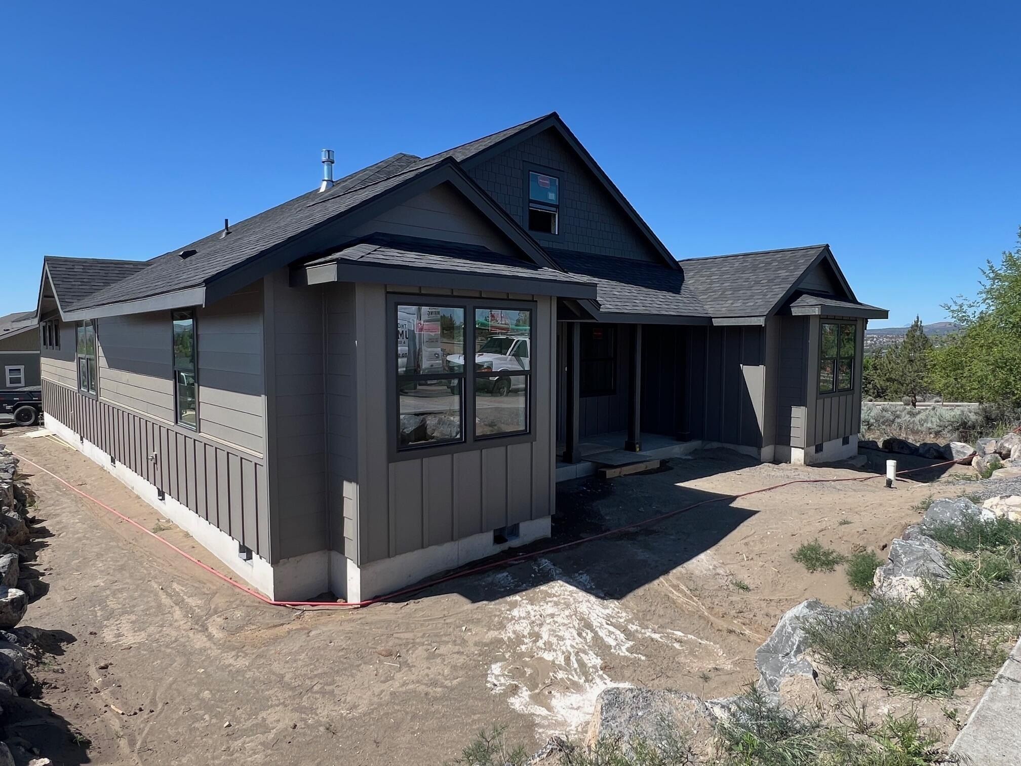 202 Se Larkspur Drive. Madras, OR 97741