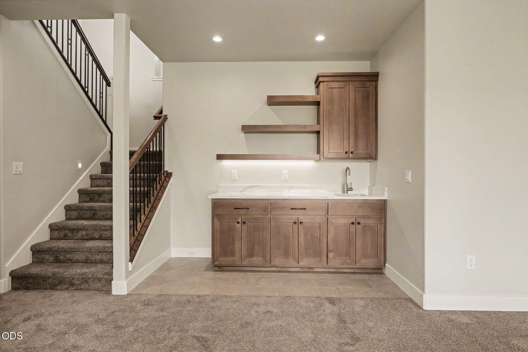 5615 Autumn Park Drive. Medford, OR 97504