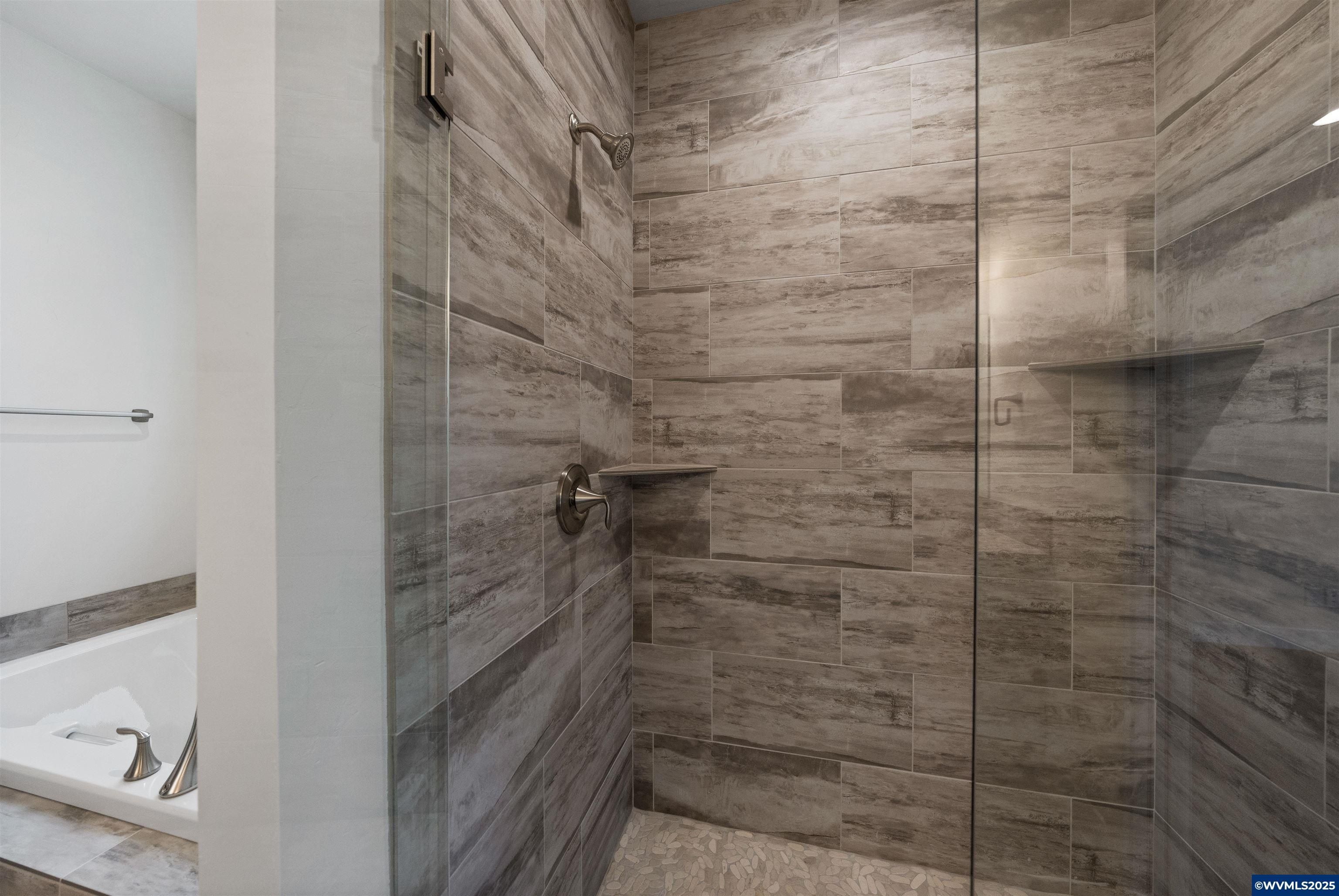 2695 Nw 23Rd Lp. Redmond, OR 97756