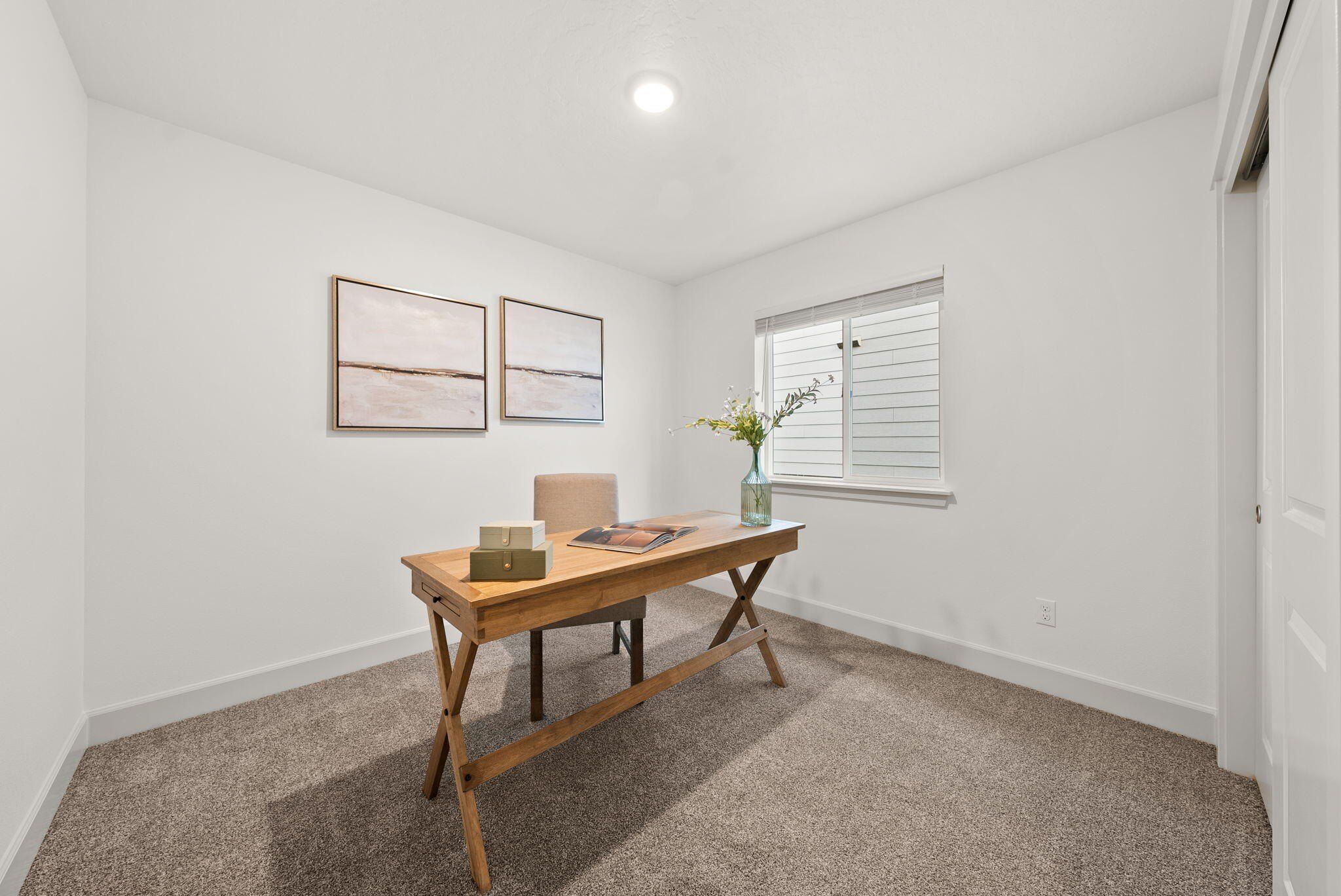 4067 Sw Pumice Avenue. Redmond, OR 97756