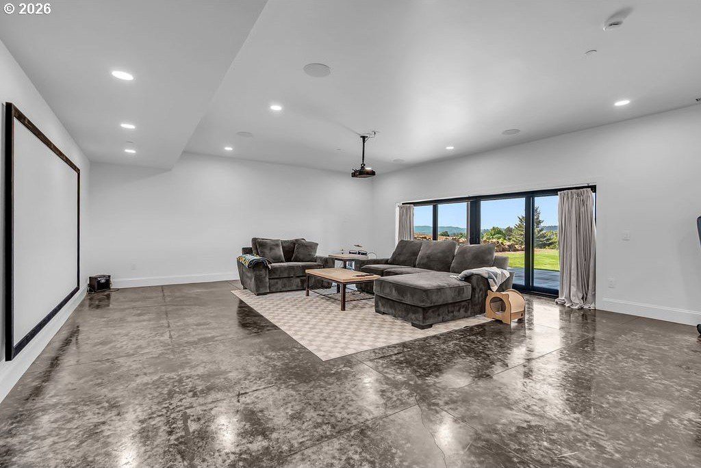 5501 Lipscomb St. Salem, OR 97317