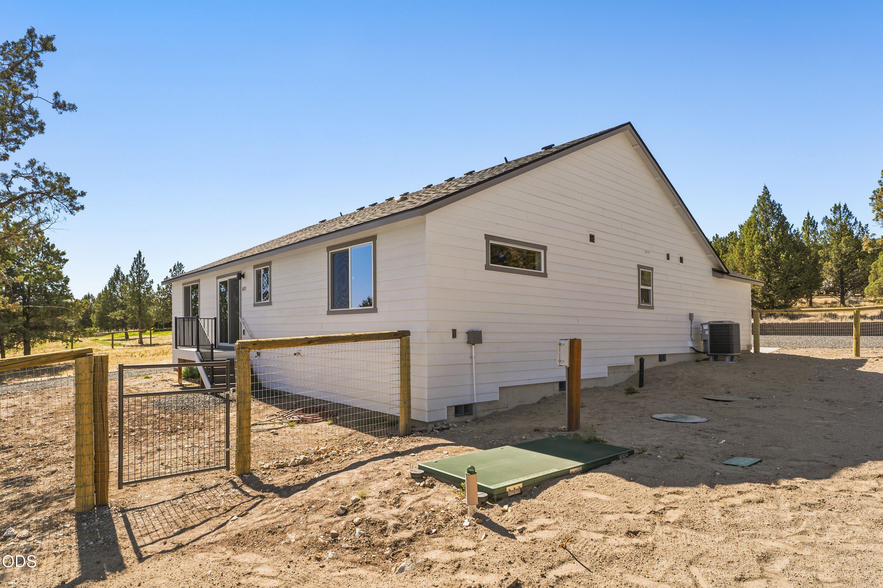 Nw Elliott Street. Prineville, OR 97754
