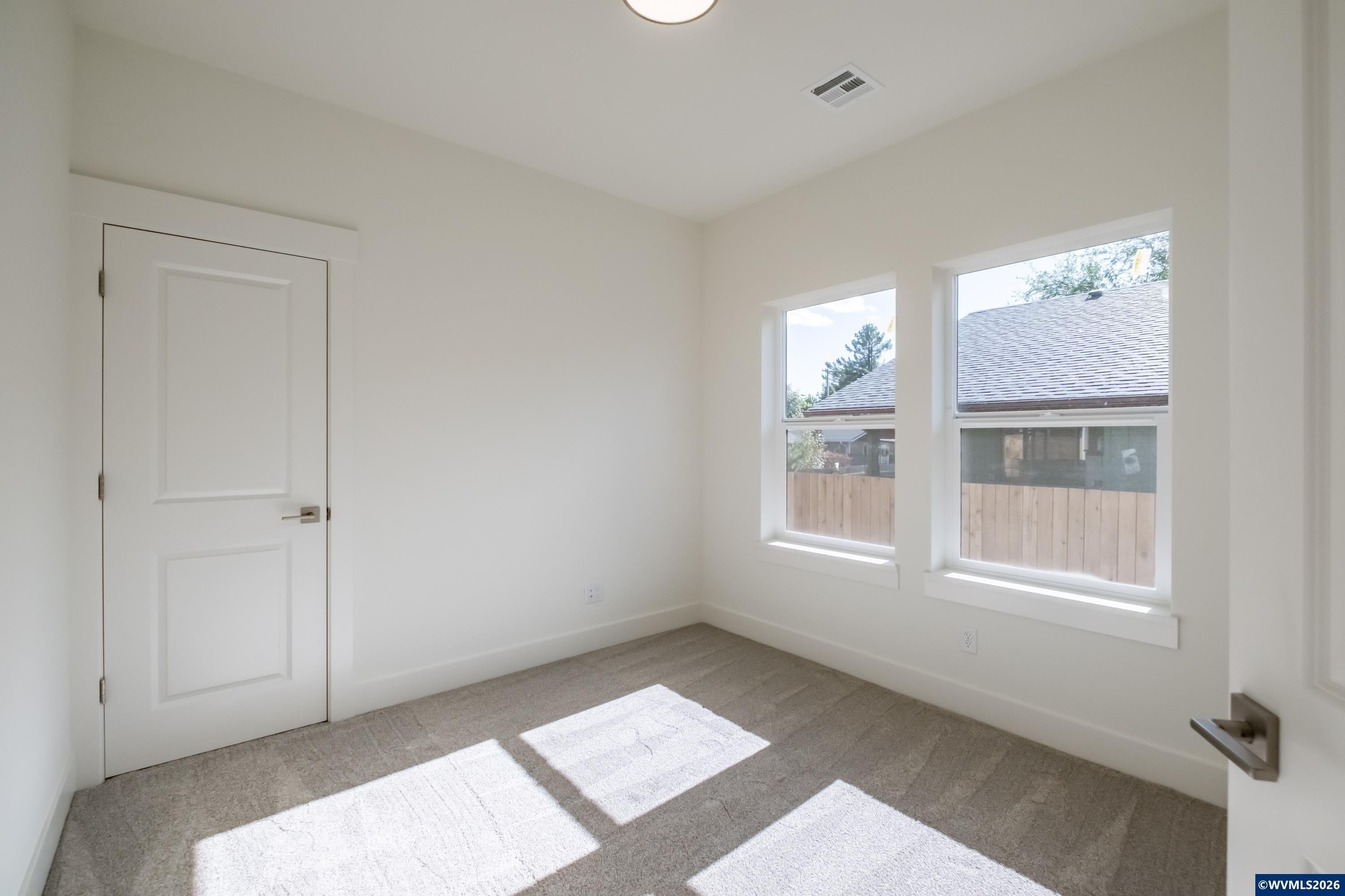 730 E Elmore St. Lebanon, OR 97355