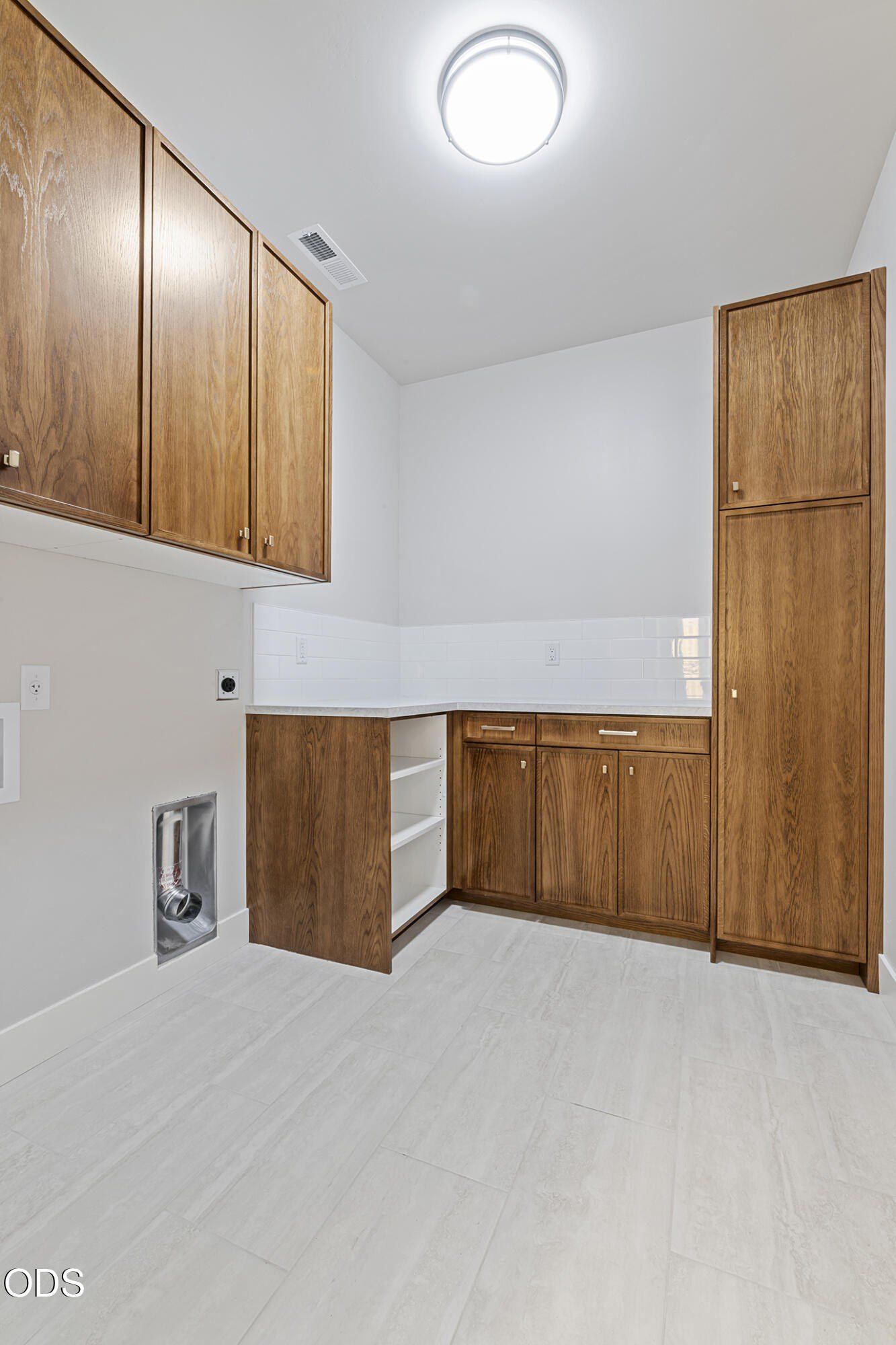 3371 Bryson Way. Medford, OR 97504